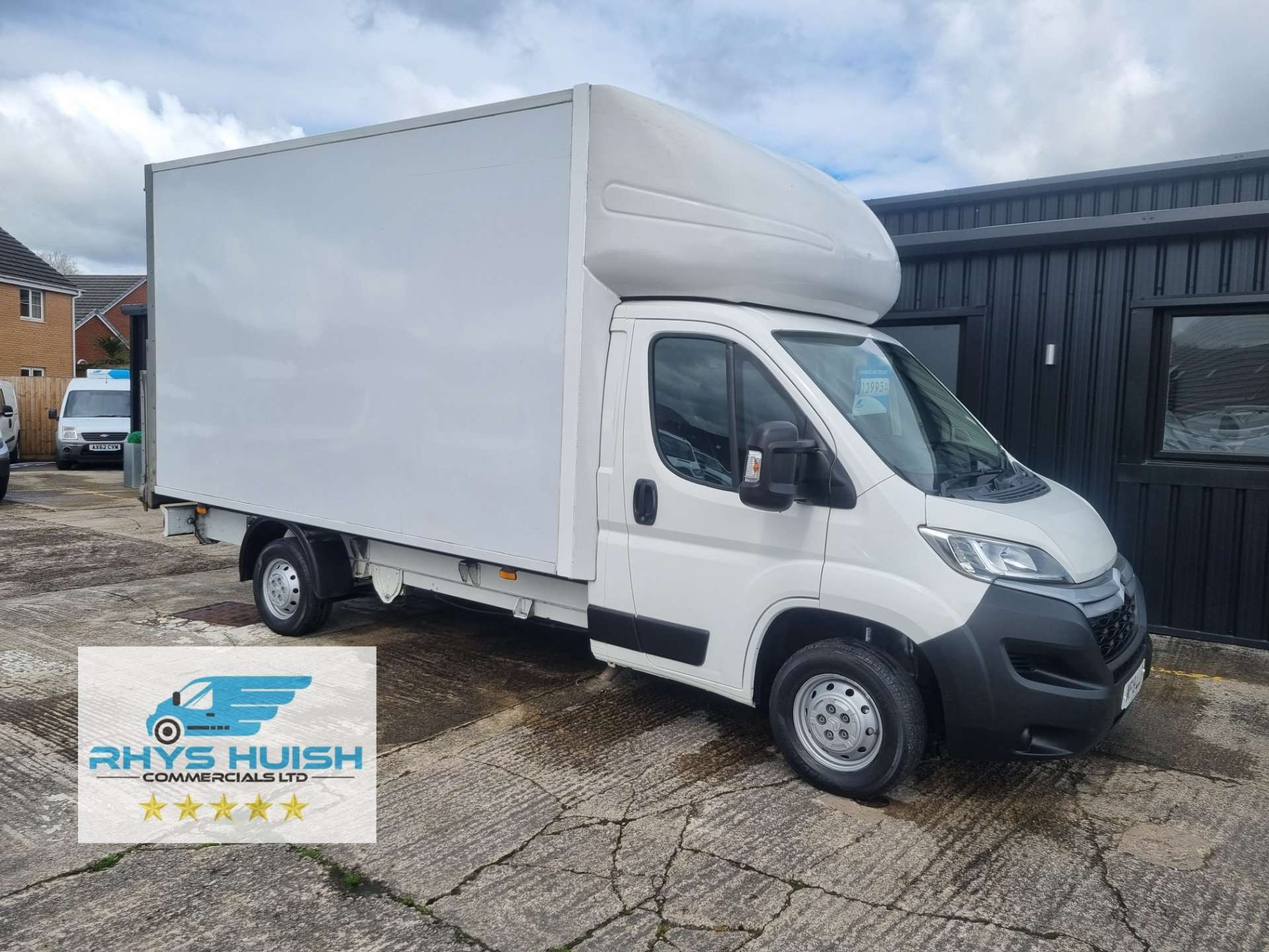A 2019 CITROEN RELAY 35 HEAVY L4 LUTON BLUEHDI A 2019 CITROEN RELAY 35 HEAVY L4 LUTON BLUEHDI