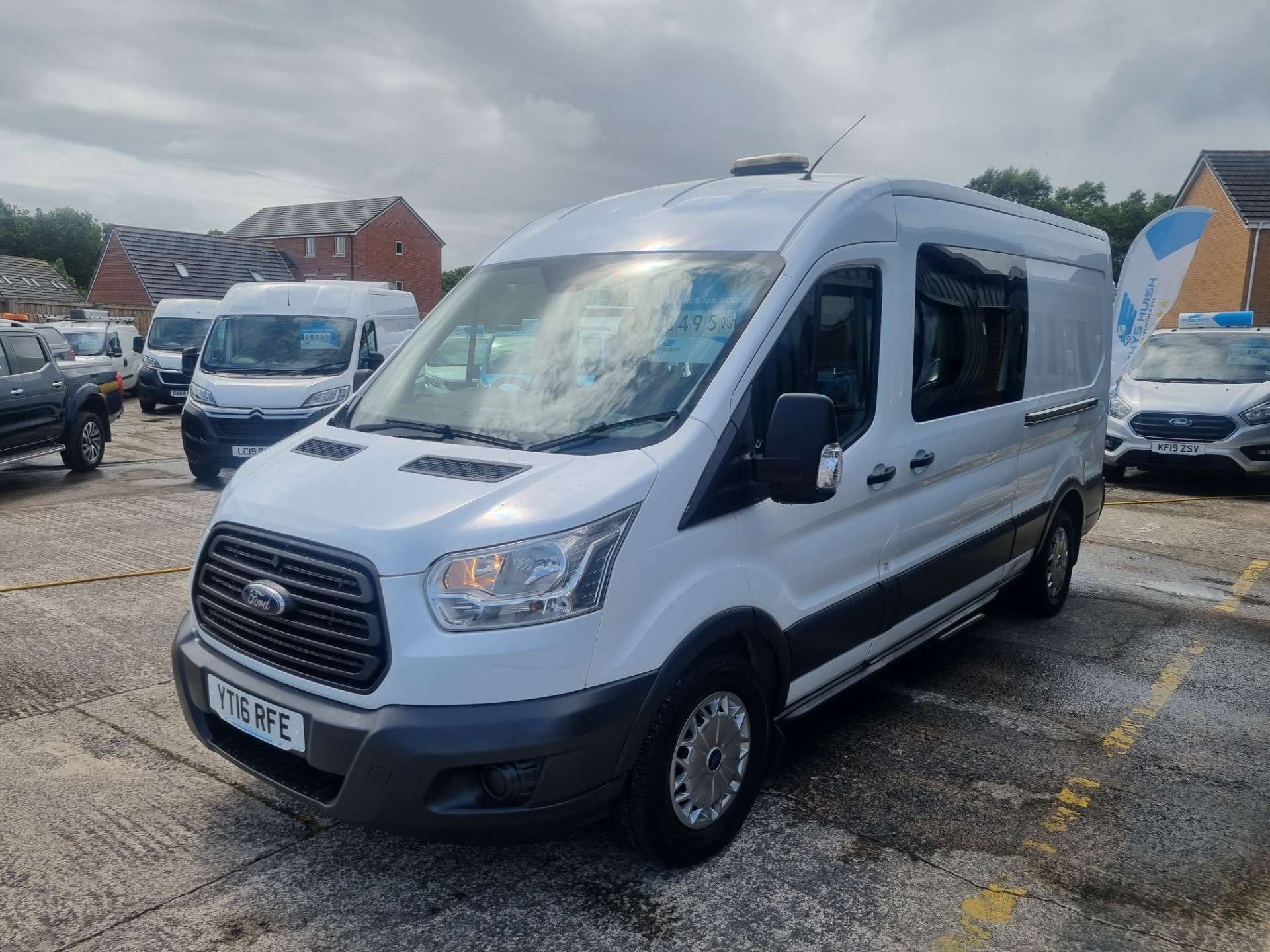 A 2016 FORD TRANSIT 350 SHR P/V A 2016 FORD TRANSIT 350 SHR P/V