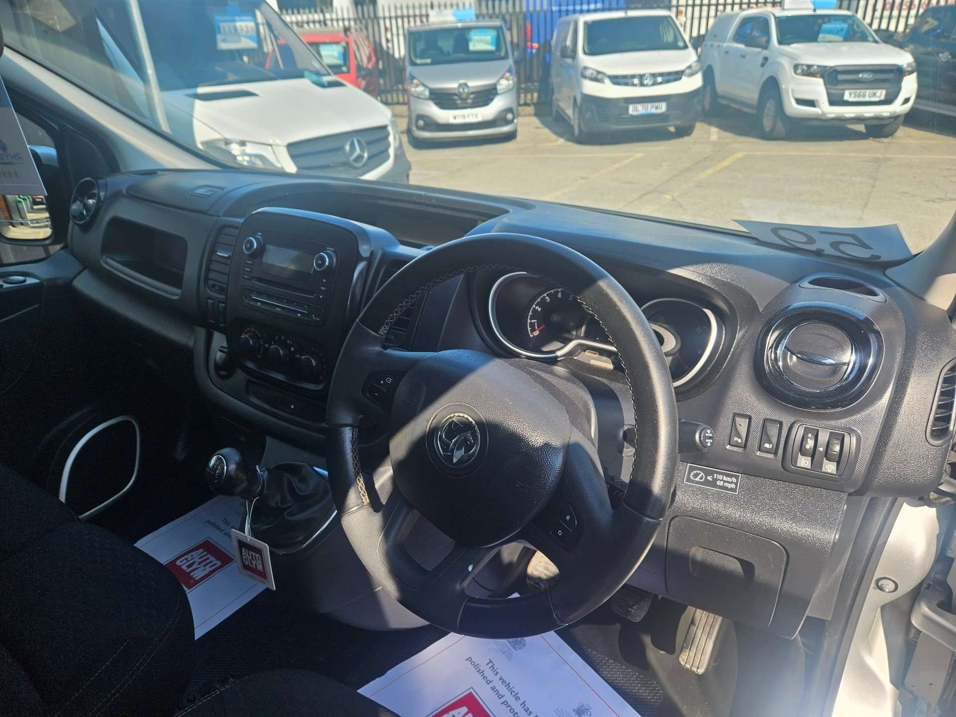 2017 VAUXHALL VIVARO 2017 VAUXHALL VIVARO