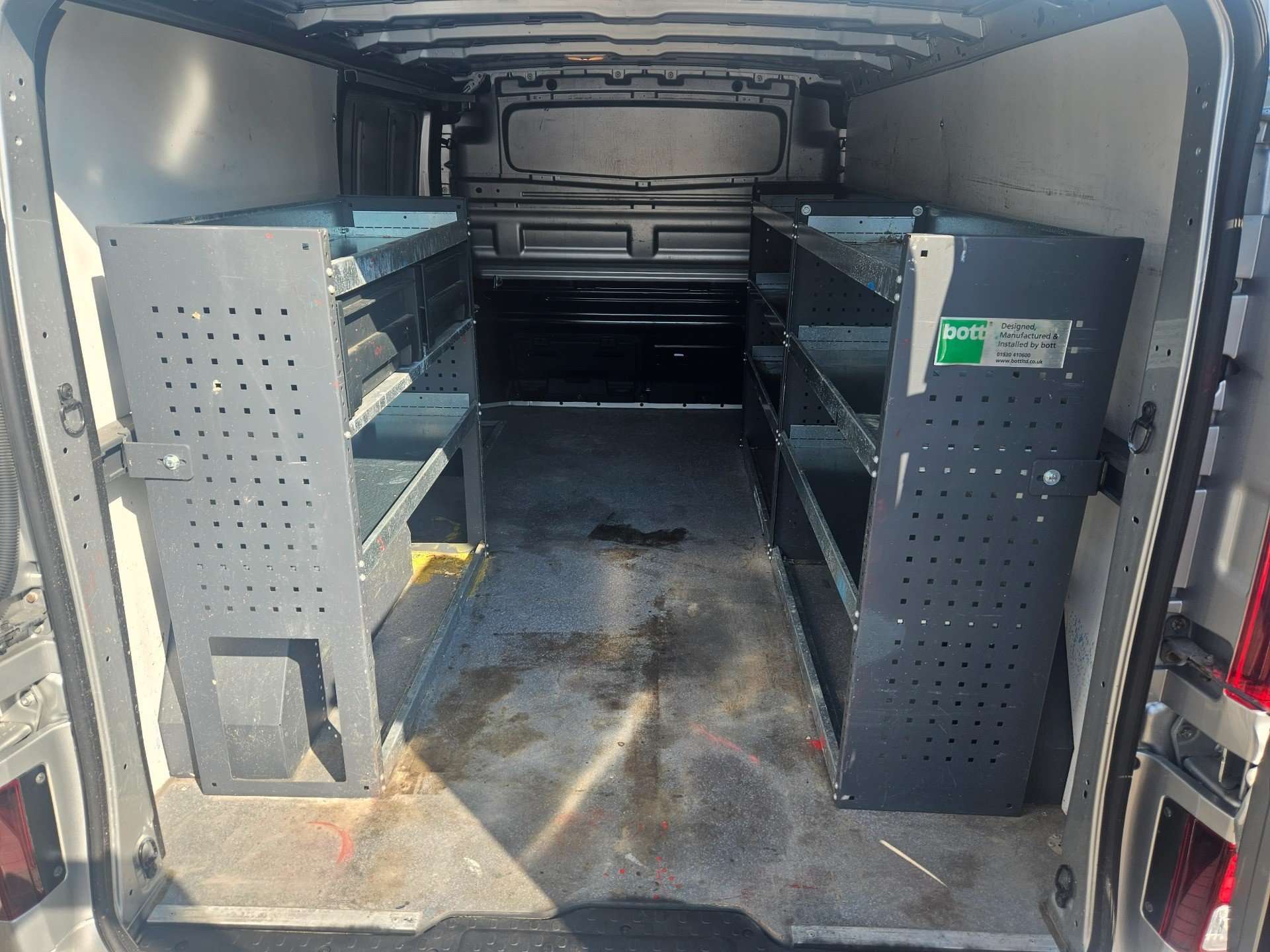 2017 VAUXHALL VIVARO 2017 VAUXHALL VIVARO