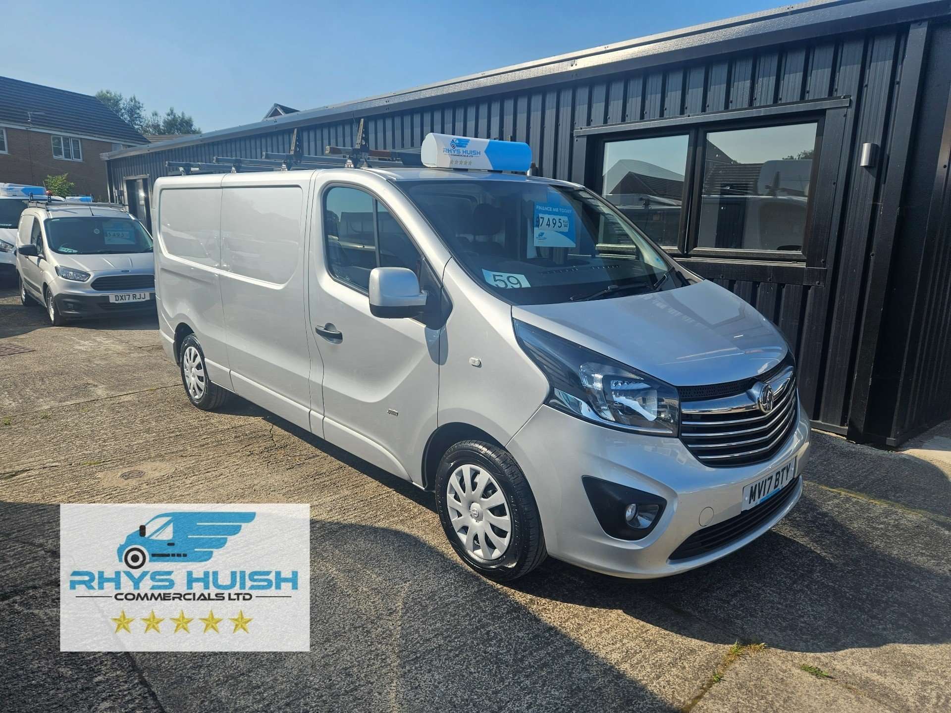 A 2017 VAUXHALL VIVARO L2H1 2900 SPORTIVE CDTI BITURBO S/S A 2017 VAUXHALL VIVARO L2H1 2900 SPORTIVE CDTI BITURBO S/S