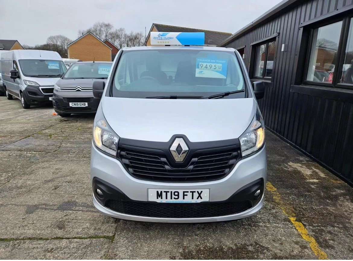 A 2019 RENAULT TRAFIC SL27 BUSINESS PLUS ENERGY DCI A 2019 RENAULT TRAFIC SL27 BUSINESS PLUS ENERGY DCI