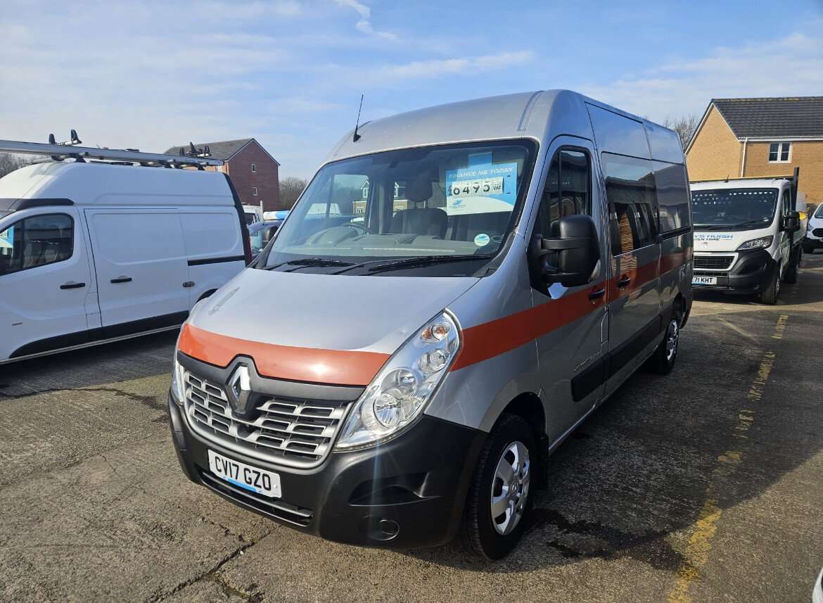 A 2017 RENAULT MASTER MM35 BUSINESS PLUS ENERGY DCI CRC A 2017 RENAULT MASTER MM35 BUSINESS PLUS ENERGY DCI CRC