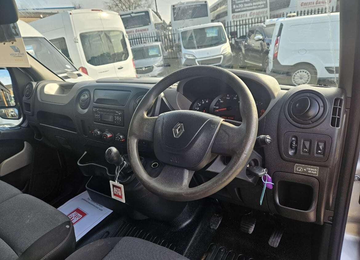 2017 RENAULT MASTER 2017 RENAULT MASTER