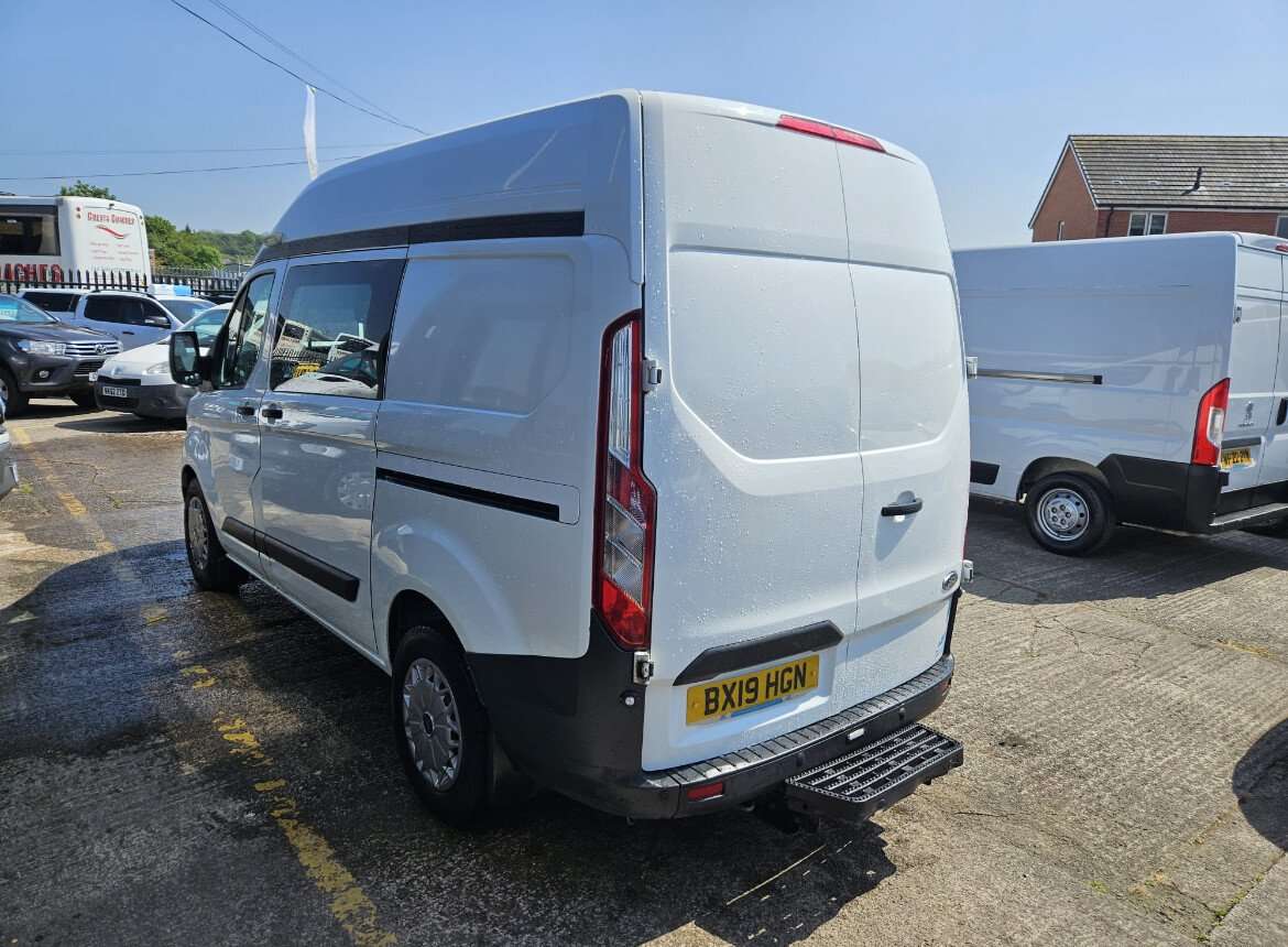 A 2019 FORD TRANSIT CUSTOM 340 BASE P/V L1 H2 A 2019 FORD TRANSIT CUSTOM 340 BASE P/V L1 H2
