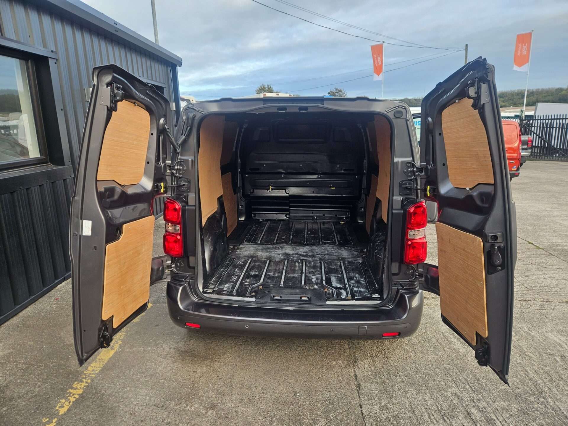 2020 VAUXHALL VIVARO 2020 VAUXHALL VIVARO