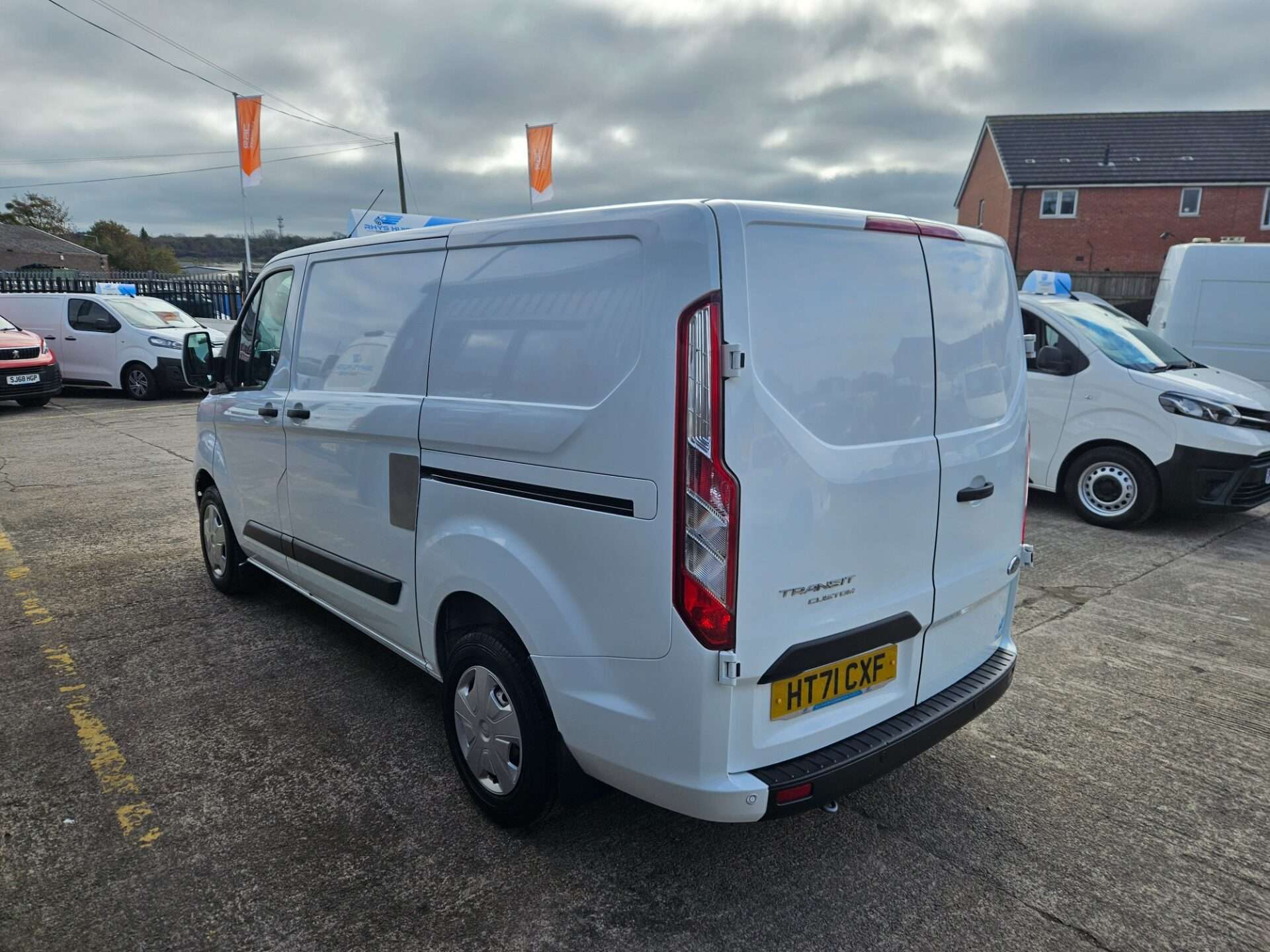 A 2021 FORD TRANSIT CUSTOM 300 TREND P/V ECOBLUE A 2021 FORD TRANSIT CUSTOM 300 TREND P/V ECOBLUE