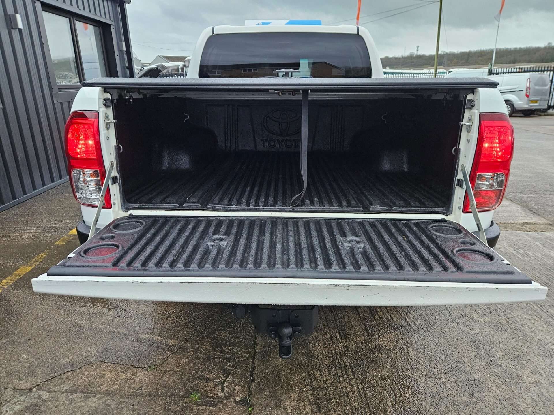 2020 TOYOTA HILUX 2020 TOYOTA HILUX