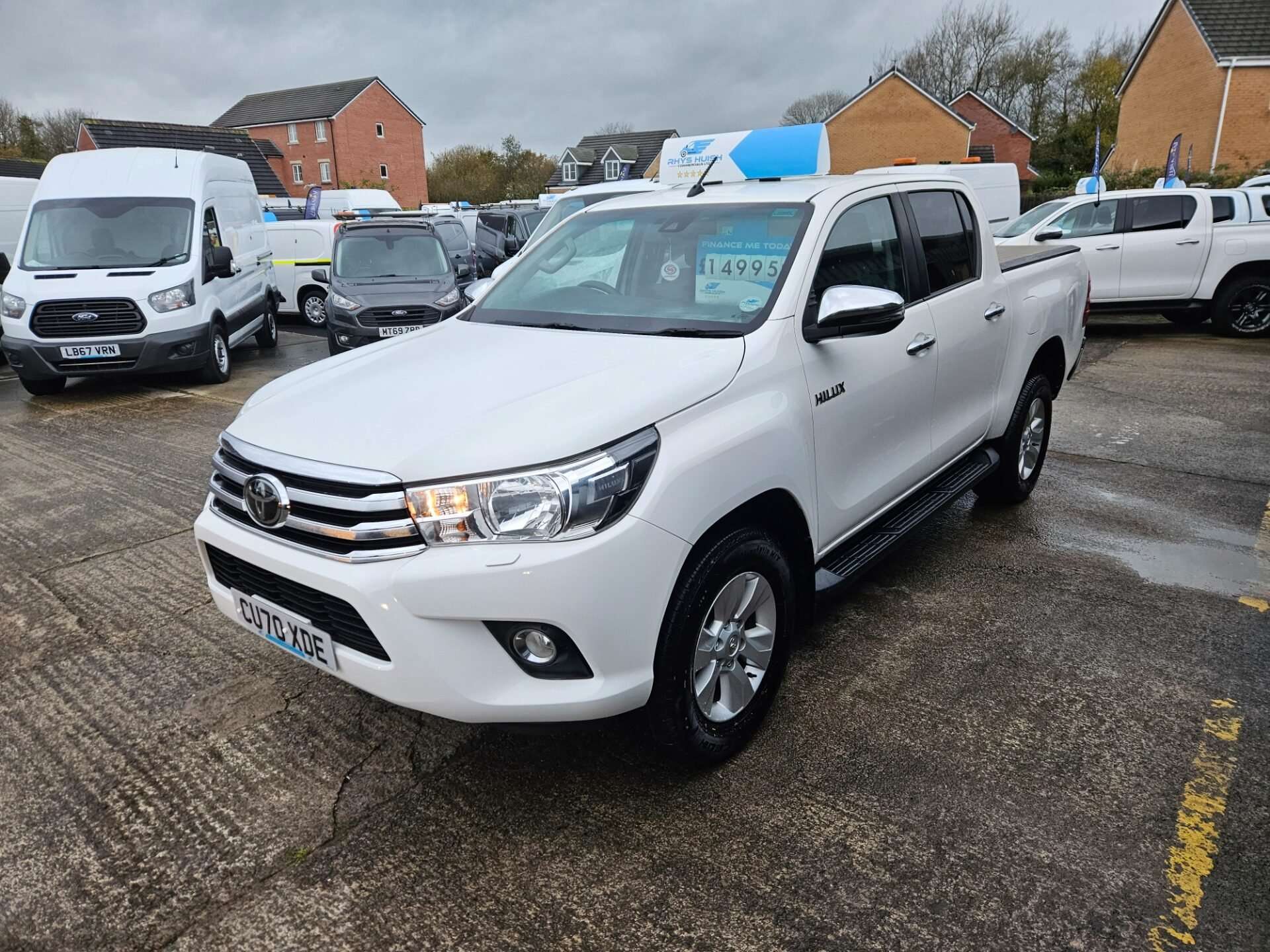 A 2020 TOYOTA HILUX ICON 4WD D-4D DCB A 2020 TOYOTA HILUX ICON 4WD D-4D DCB
