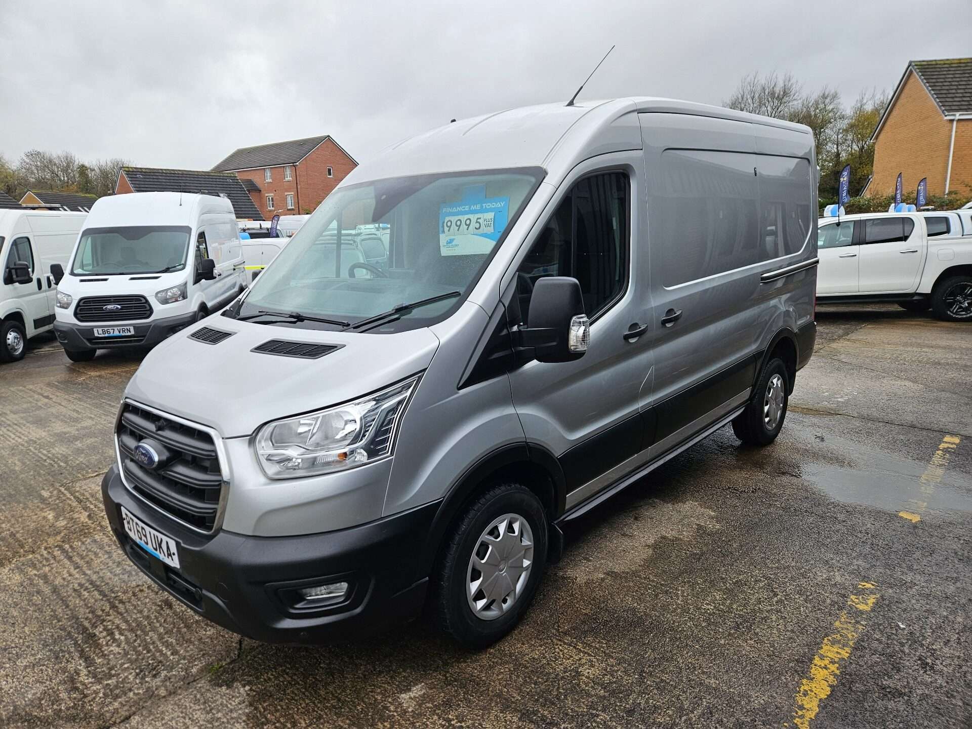 A 2019 FORD TRANSIT 350 TREND P/V ECOBLUE A 2019 FORD TRANSIT 350 TREND P/V ECOBLUE