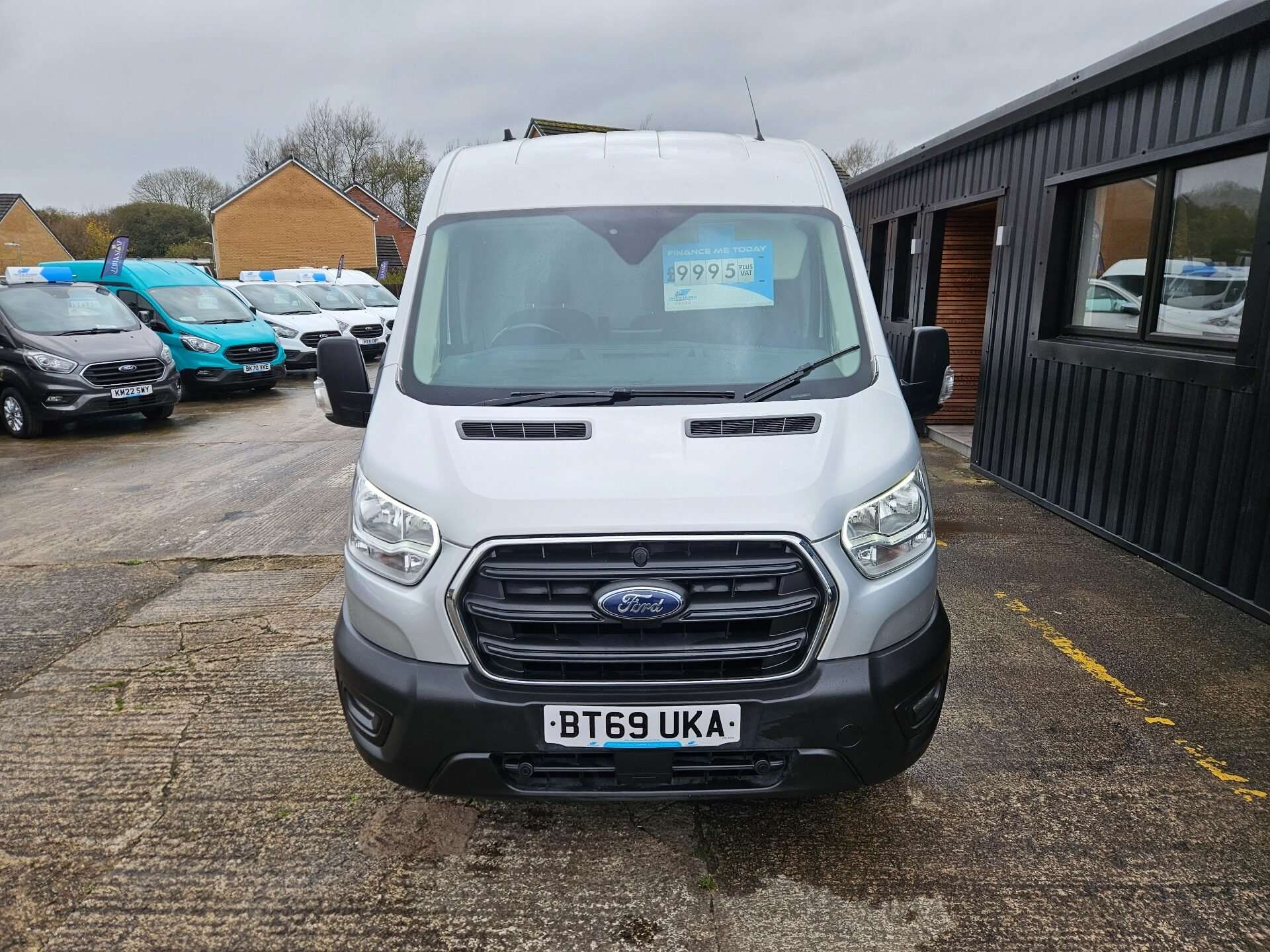 A 2019 FORD TRANSIT 350 TREND P/V ECOBLUE A 2019 FORD TRANSIT 350 TREND P/V ECOBLUE