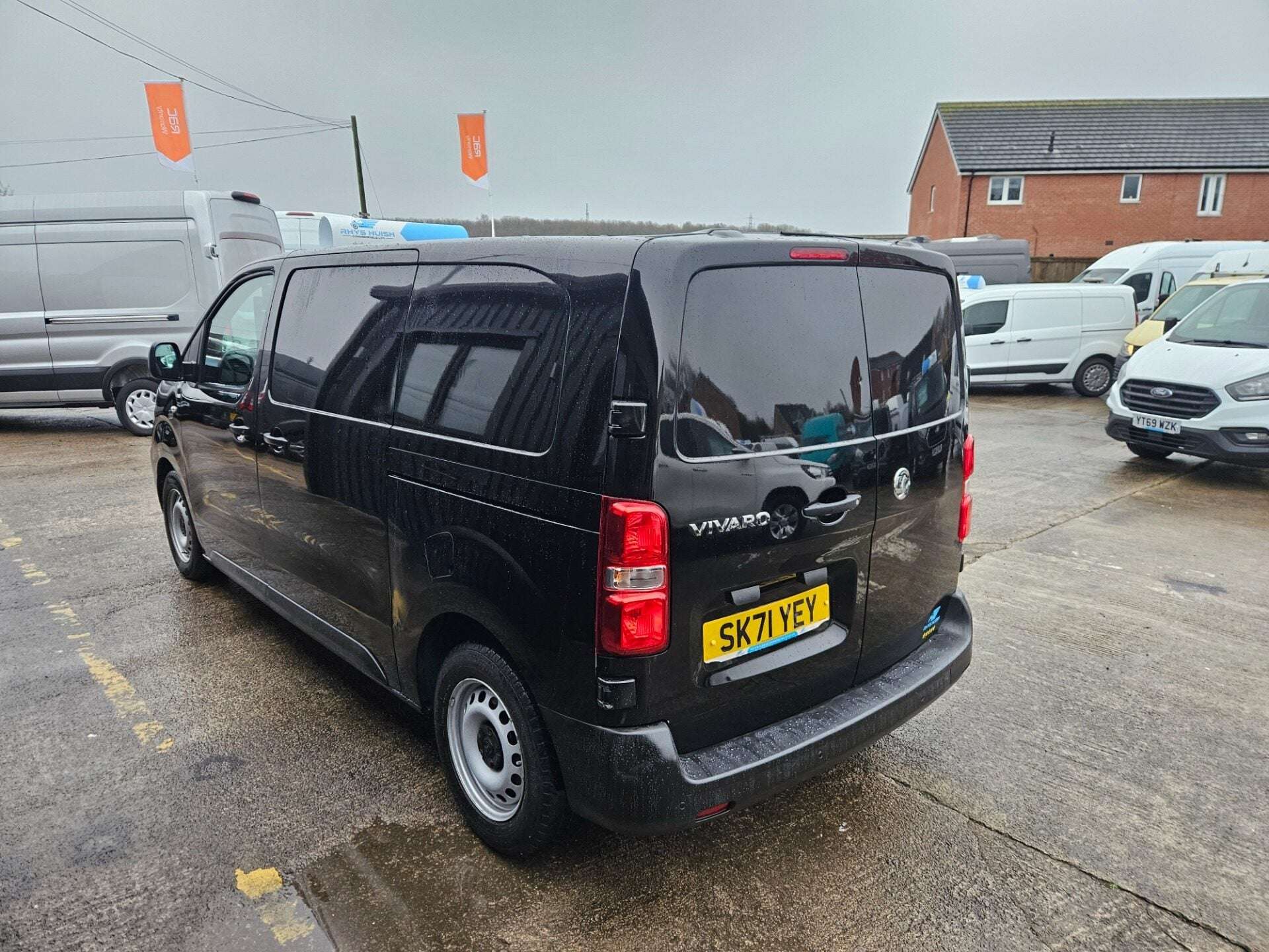 A 2021 VAUXHALL VIVARO L1H1 2700 DYNAMIC S/S A 2021 VAUXHALL VIVARO L1H1 2700 DYNAMIC S/S