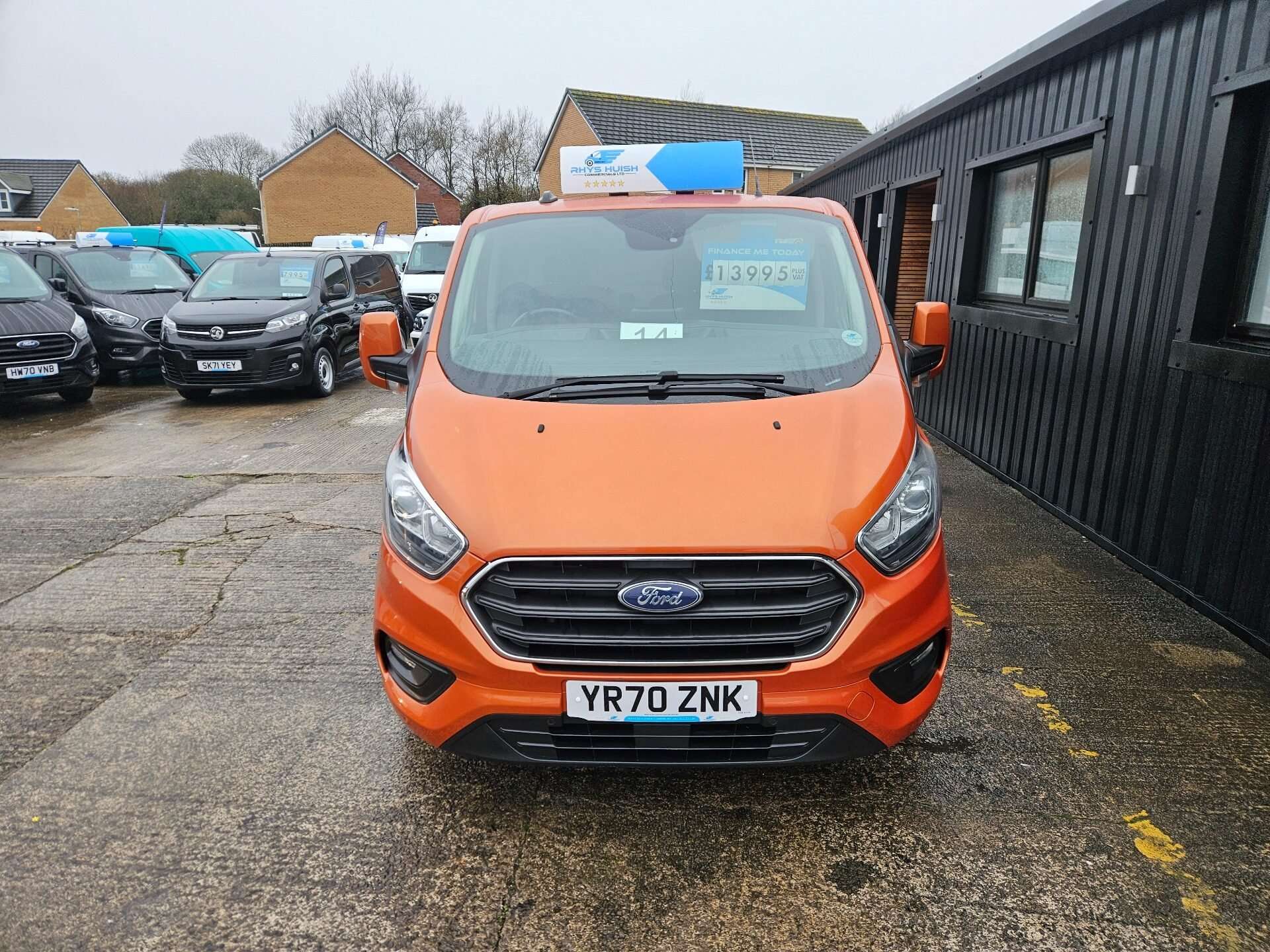 A 2020 FORD TRANSIT CUSTOM 300 LIMITED P/V ECOBLUE A 2020 FORD TRANSIT CUSTOM 300 LIMITED P/V ECOBLUE