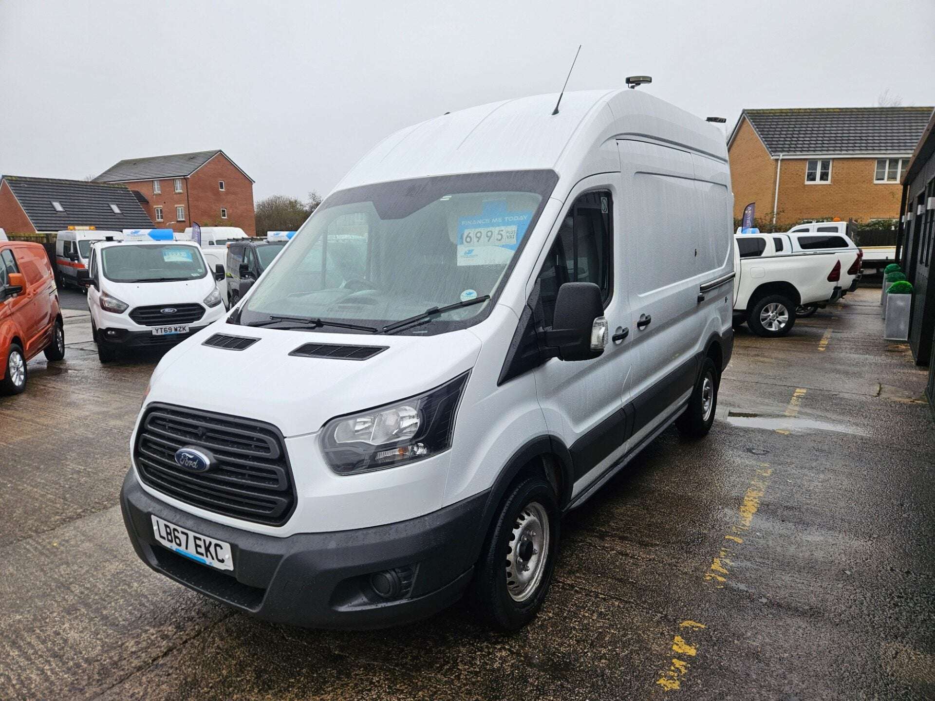 A 2018 FORD TRANSIT 350 L2 H3 P/V A 2018 FORD TRANSIT 350 L2 H3 P/V