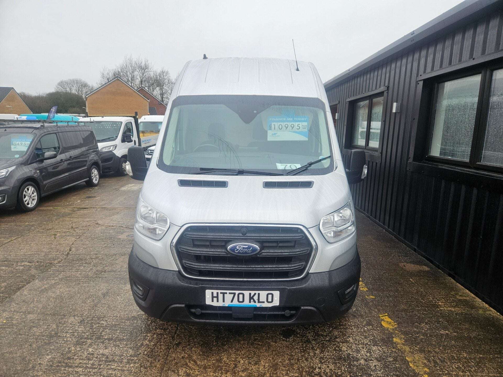 A 2021 FORD TRANSIT 350 TREND P/V ECOBLUE A 2021 FORD TRANSIT 350 TREND P/V ECOBLUE