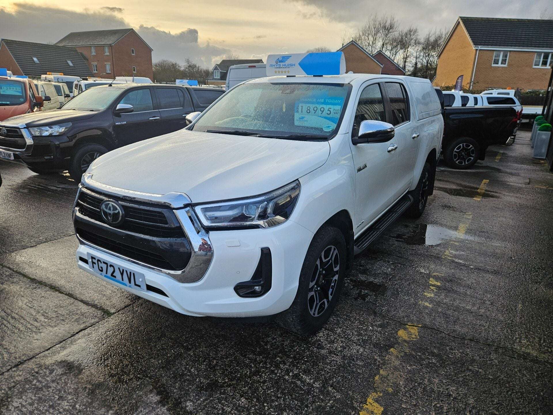 A 2022 TOYOTA HILUX INVINCIBLE 4WD D-4D DCB A 2022 TOYOTA HILUX INVINCIBLE 4WD D-4D DCB