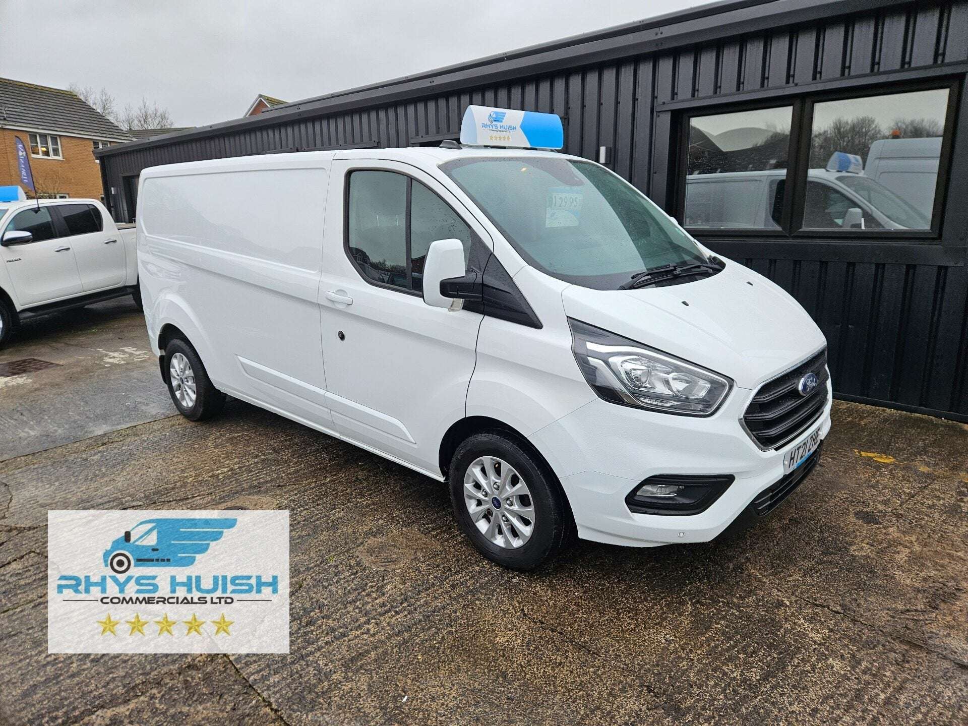 A 2021 FORD TRANSIT CUSTOM 300 LIMITED P/V ECOBLUE A 2021 FORD TRANSIT CUSTOM 300 LIMITED P/V ECOBLUE