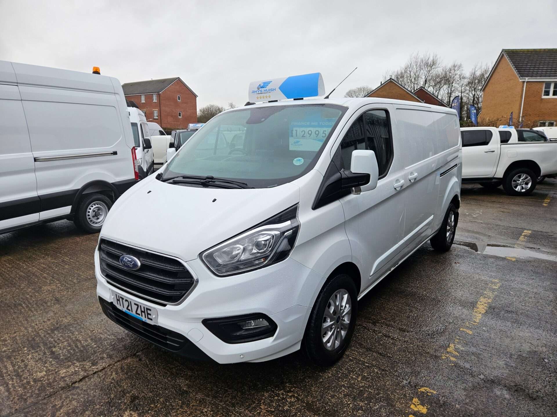 A 2021 FORD TRANSIT CUSTOM 300 LIMITED P/V ECOBLUE A 2021 FORD TRANSIT CUSTOM 300 LIMITED P/V ECOBLUE