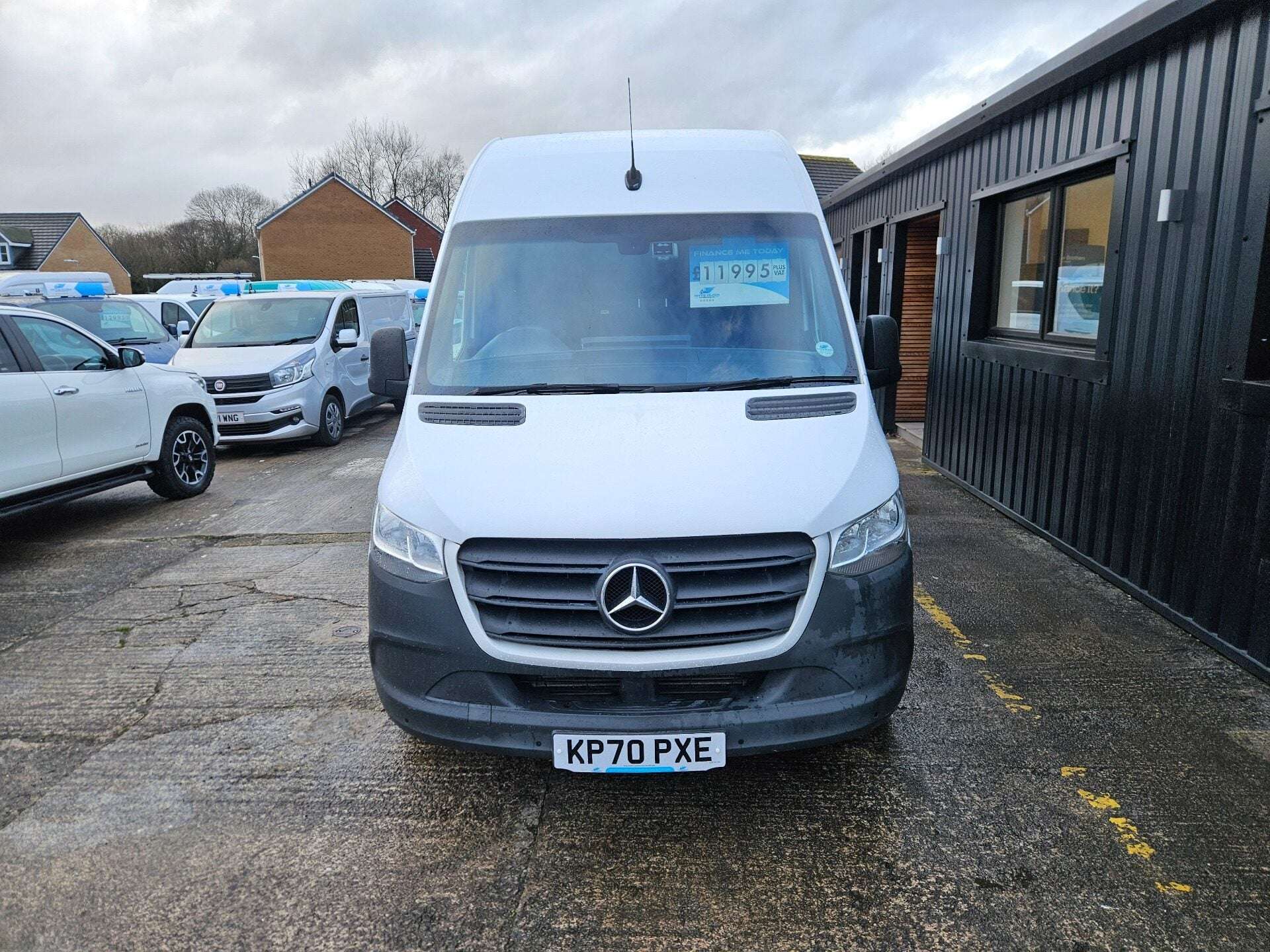 A 2020 MERCEDES-BENZ SPRINTER 314 CDI PREMIUM A 2020 MERCEDES-BENZ SPRINTER 314 CDI PREMIUM