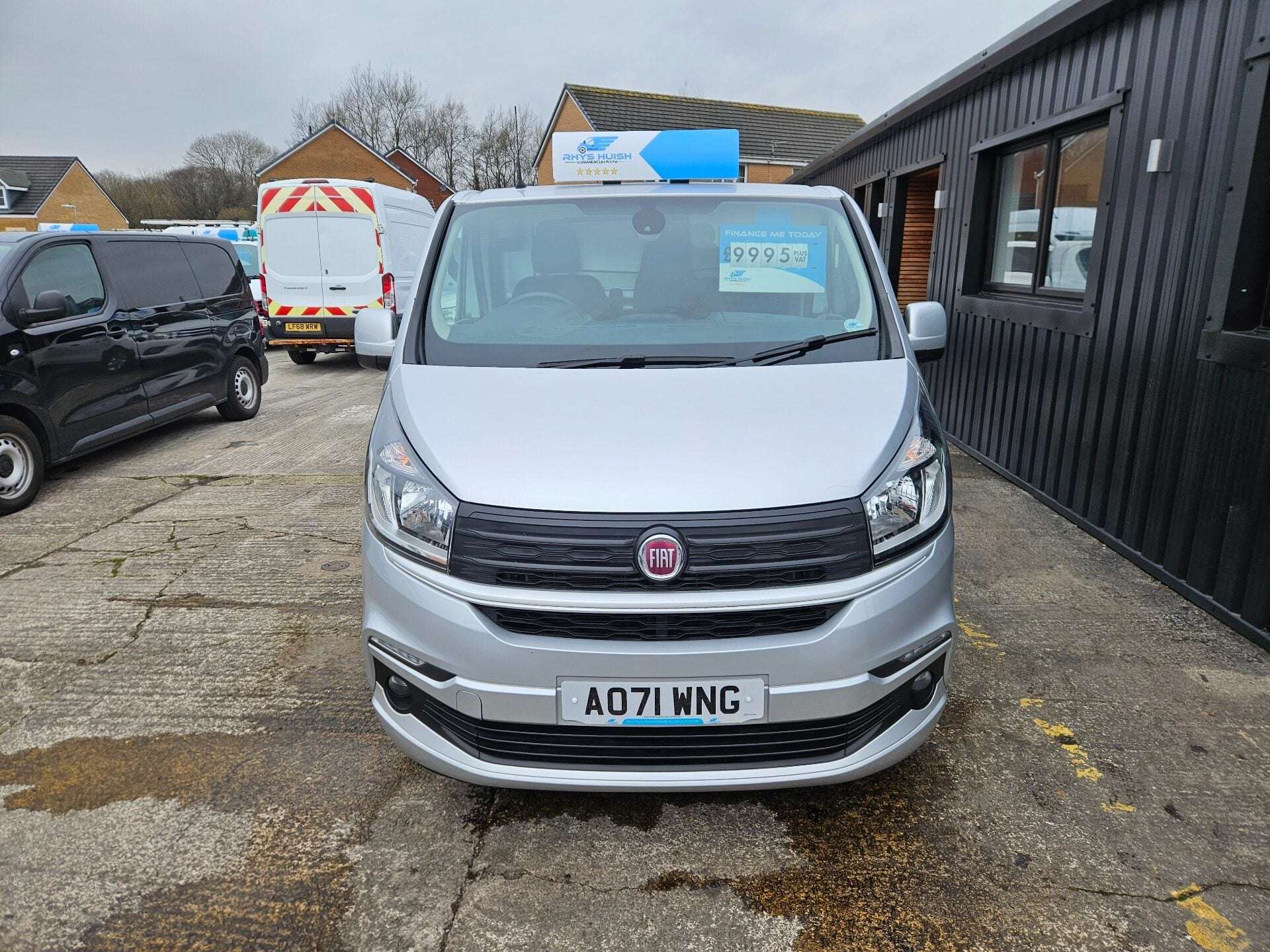 A null FIAT TALENTO A null FIAT TALENTO