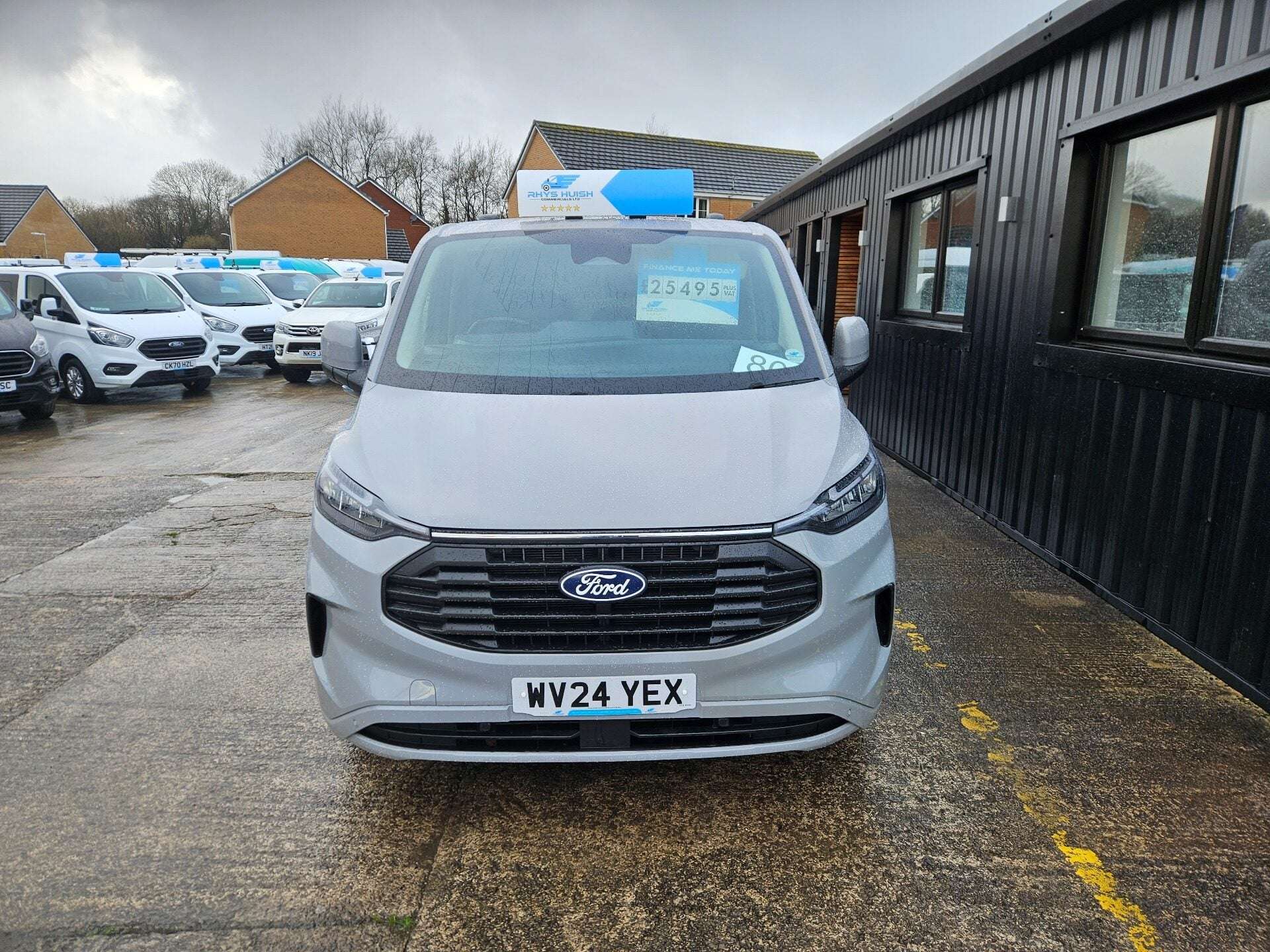 A 2024 FORD TRANSIT CUSTOM 320 LIMITED L1H1 P/V ECOBLUE A 2024 FORD TRANSIT CUSTOM 320 LIMITED L1H1 P/V ECOBLUE