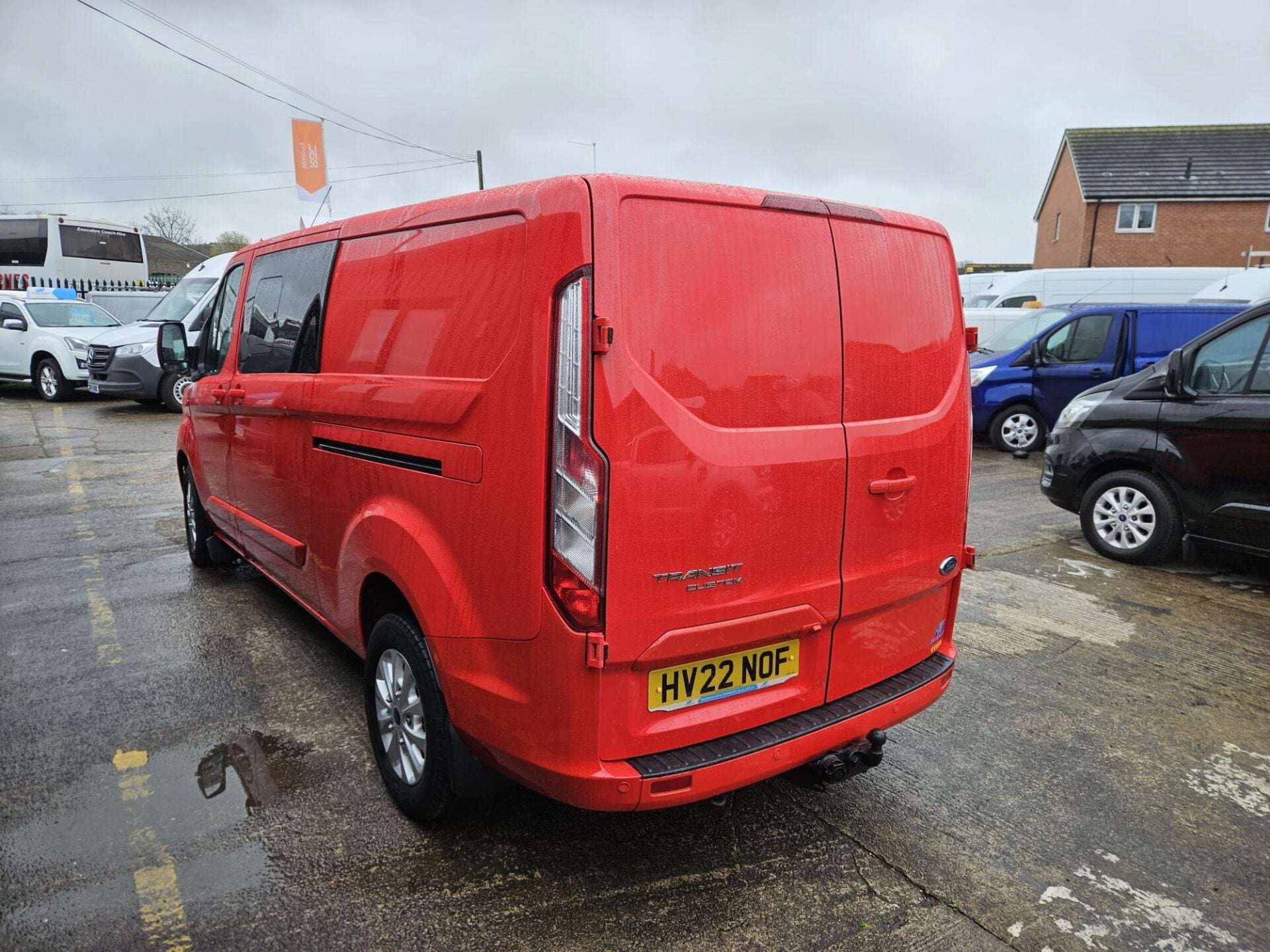 A 2022 FORD TRANSIT CUSTOM 320 LIMITED DCIV ECOBLUE A 2022 FORD TRANSIT CUSTOM 320 LIMITED DCIV ECOBLUE