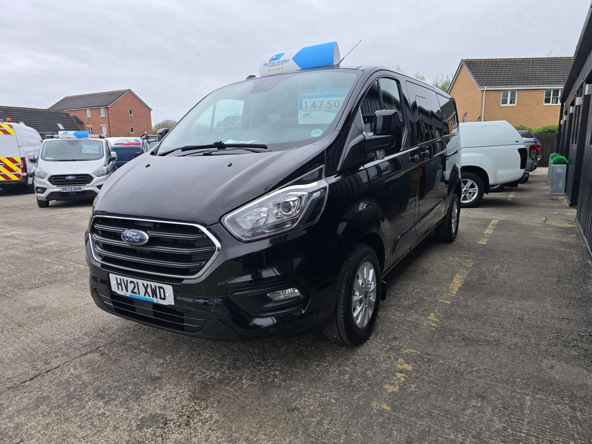 A 2021 FORD TRANSIT CUSTOM 320 LIMITED DCIV ECOBLUE A 2021 FORD TRANSIT CUSTOM 320 LIMITED DCIV ECOBLUE