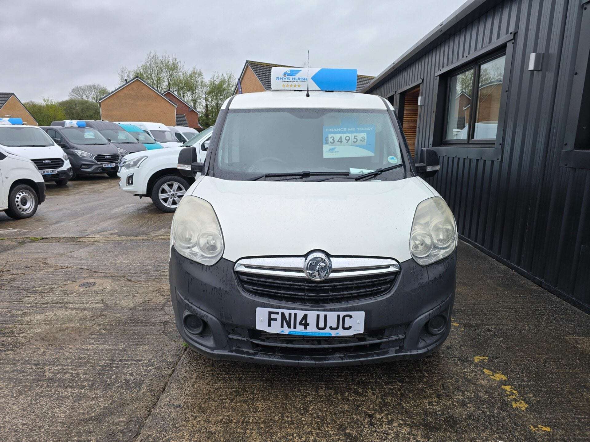 A 2014 VAUXHALL COMBO 2300 L2H1 CDTI S/S ECOFLEX A 2014 VAUXHALL COMBO 2300 L2H1 CDTI S/S ECOFLEX