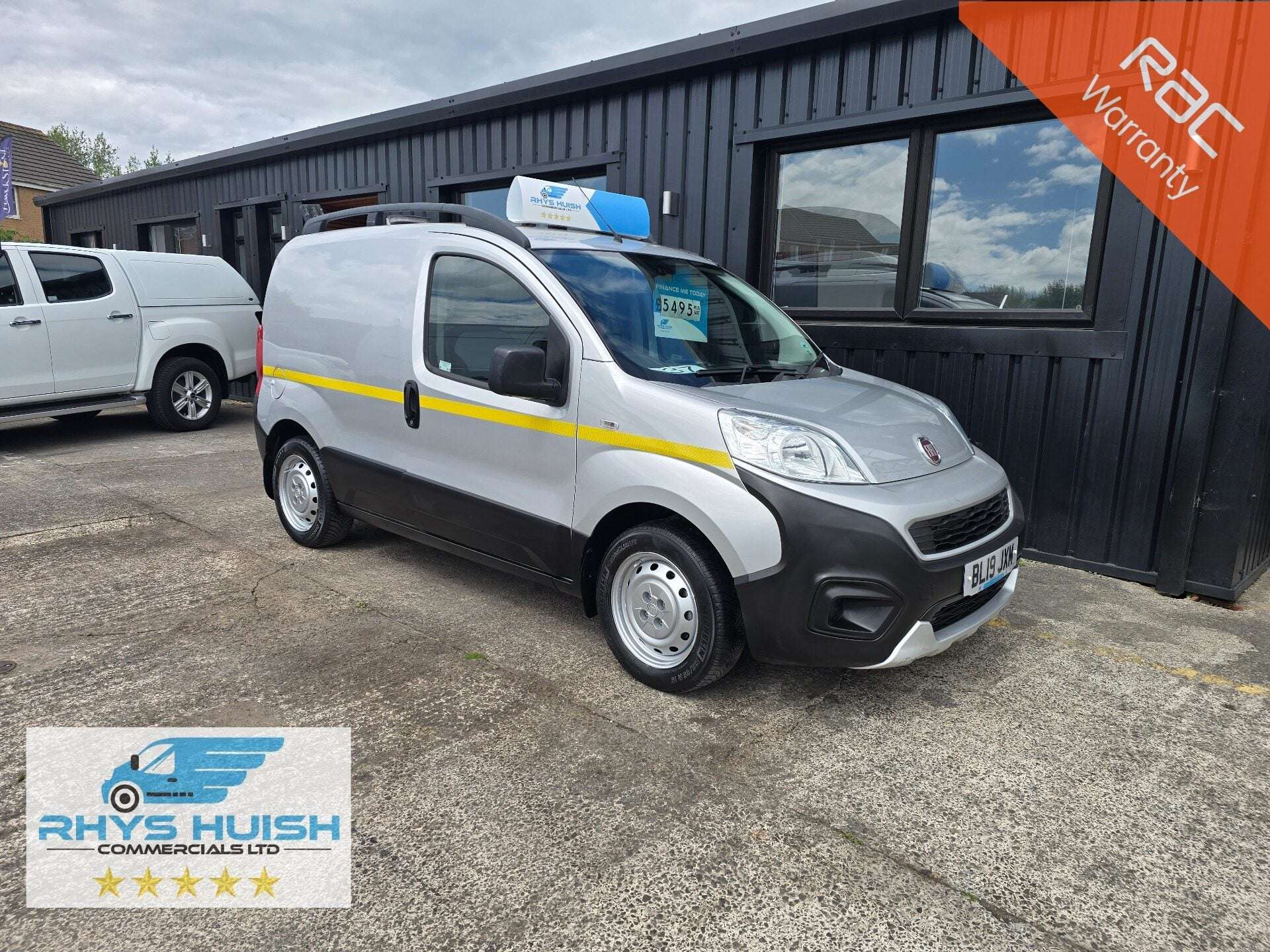 A 2019 FIAT FIORINO 16V MULTIJET ADVENTURE A 2019 FIAT FIORINO 16V MULTIJET ADVENTURE