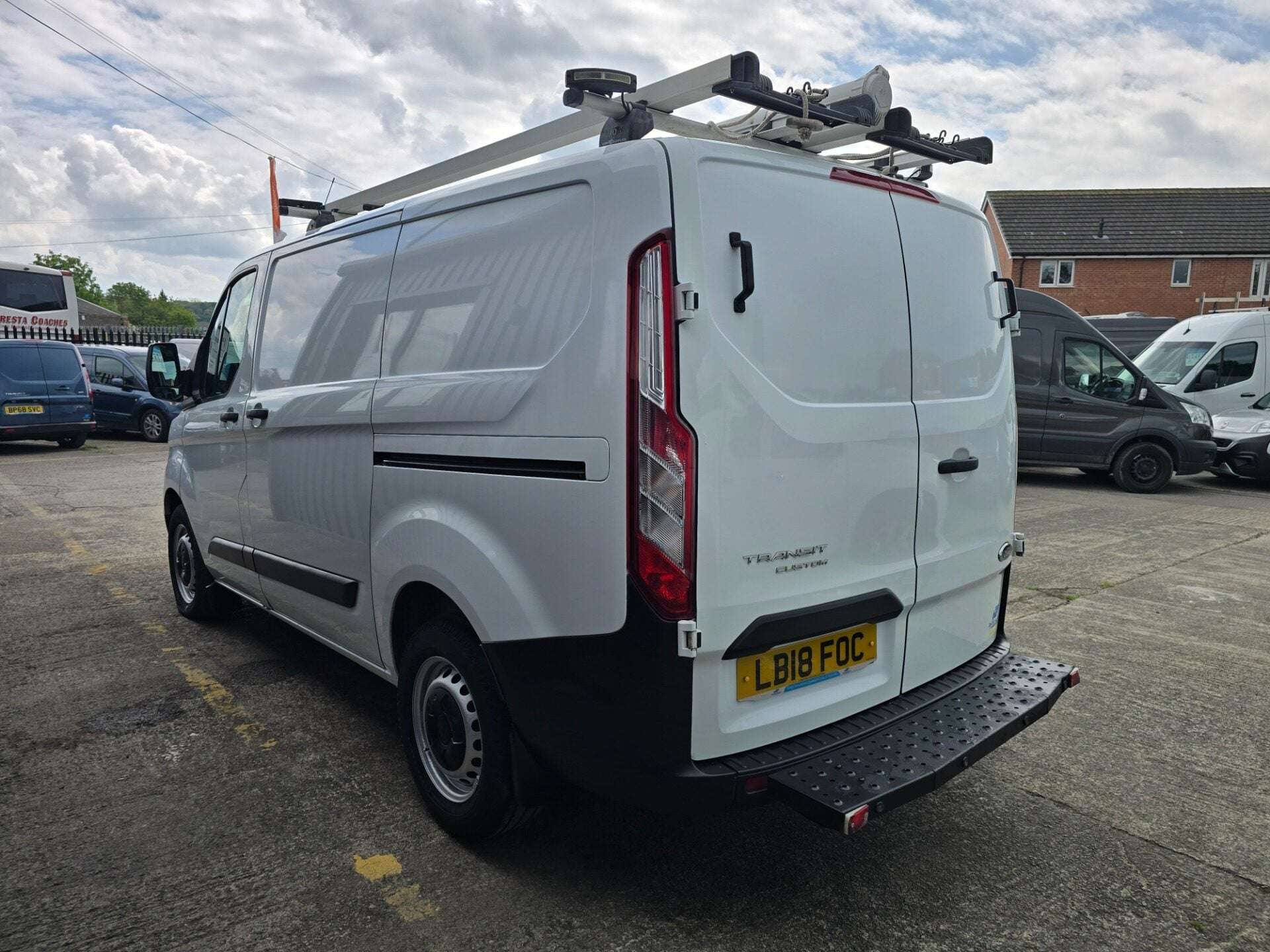 A 2018 FORD TRANSIT CUSTOM 320 BASE P/V L1 H1 A 2018 FORD TRANSIT CUSTOM 320 BASE P/V L1 H1