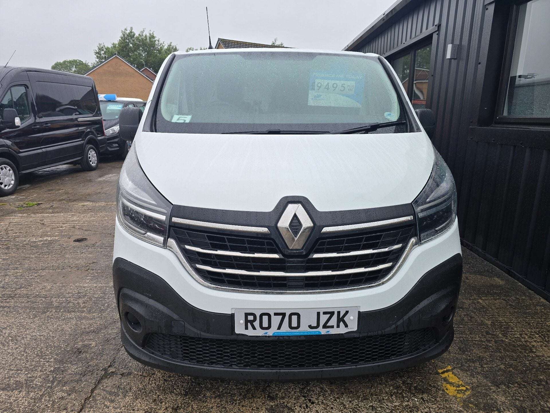 A 2020 RENAULT TRAFIC SL30 BUSINESS PLUS ENERGY DCI A 2020 RENAULT TRAFIC SL30 BUSINESS PLUS ENERGY DCI