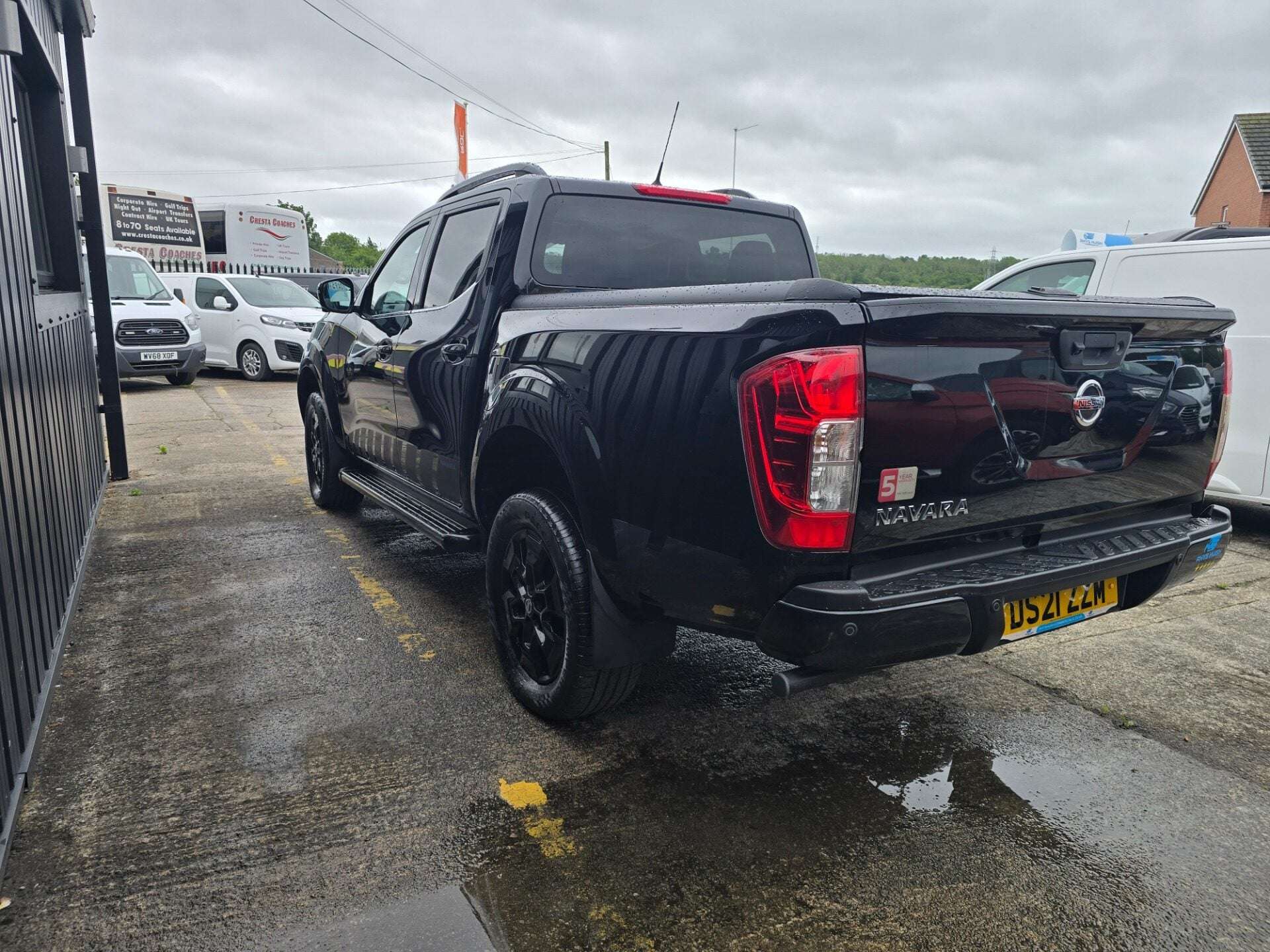 A 2021 NISSAN NAVARA DCI N-GUARD SHR DCB A 2021 NISSAN NAVARA DCI N-GUARD SHR DCB
