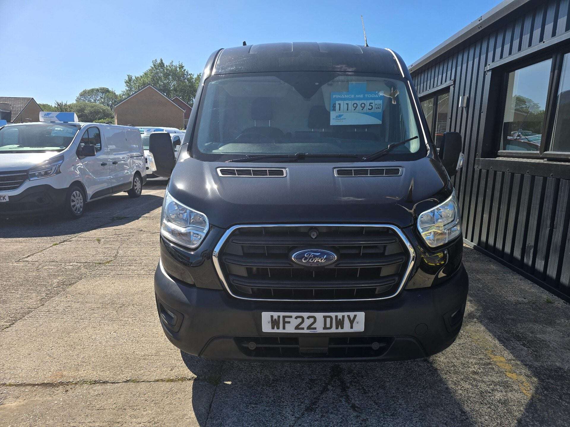 A 2022 FORD TRANSIT 350 TREND P/V ECOBLUE A 2022 FORD TRANSIT 350 TREND P/V ECOBLUE