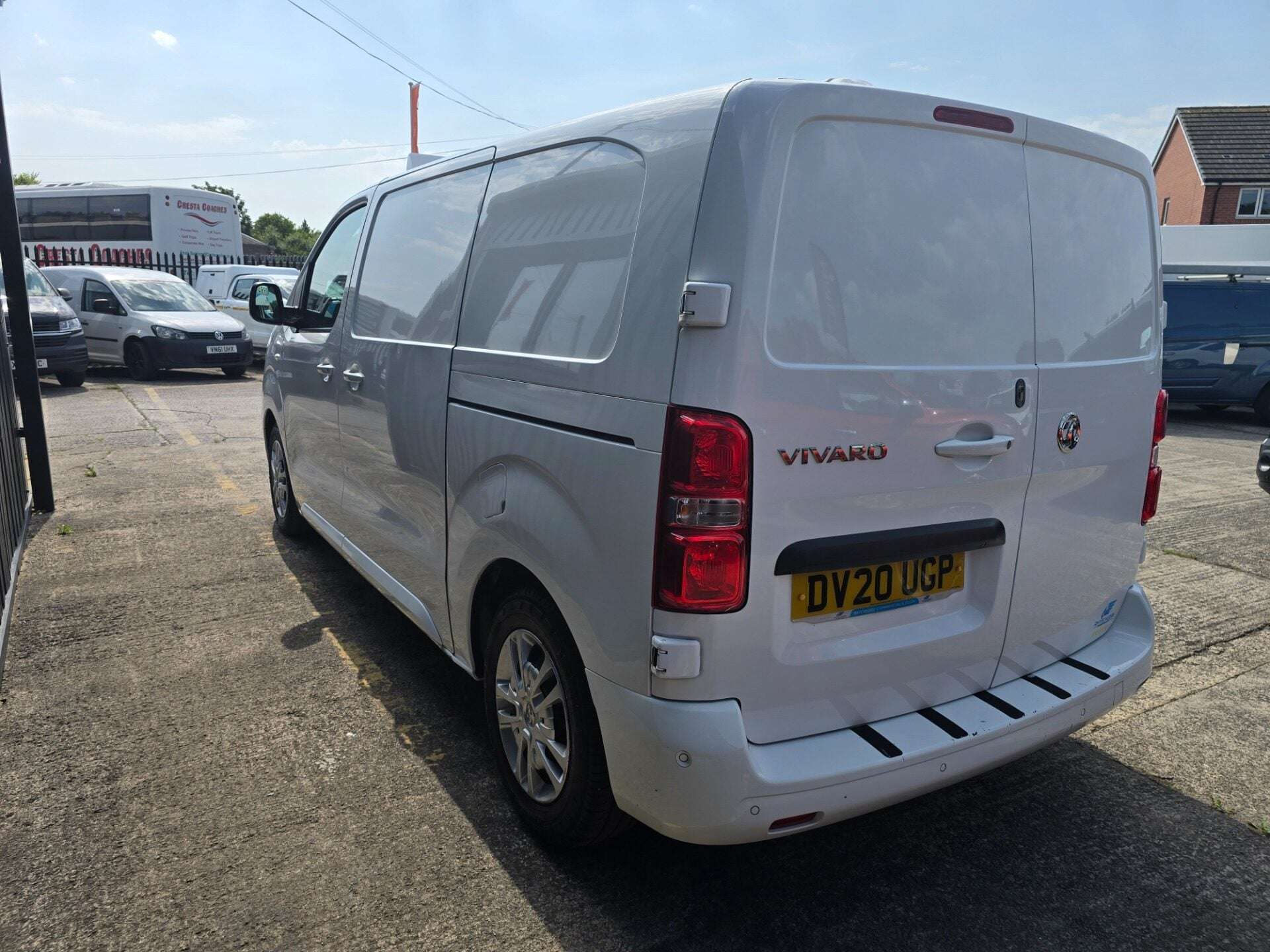 A 2020 VAUXHALL VIVARO L1H1 2700 SPORTIVE S/S A 2020 VAUXHALL VIVARO L1H1 2700 SPORTIVE S/S