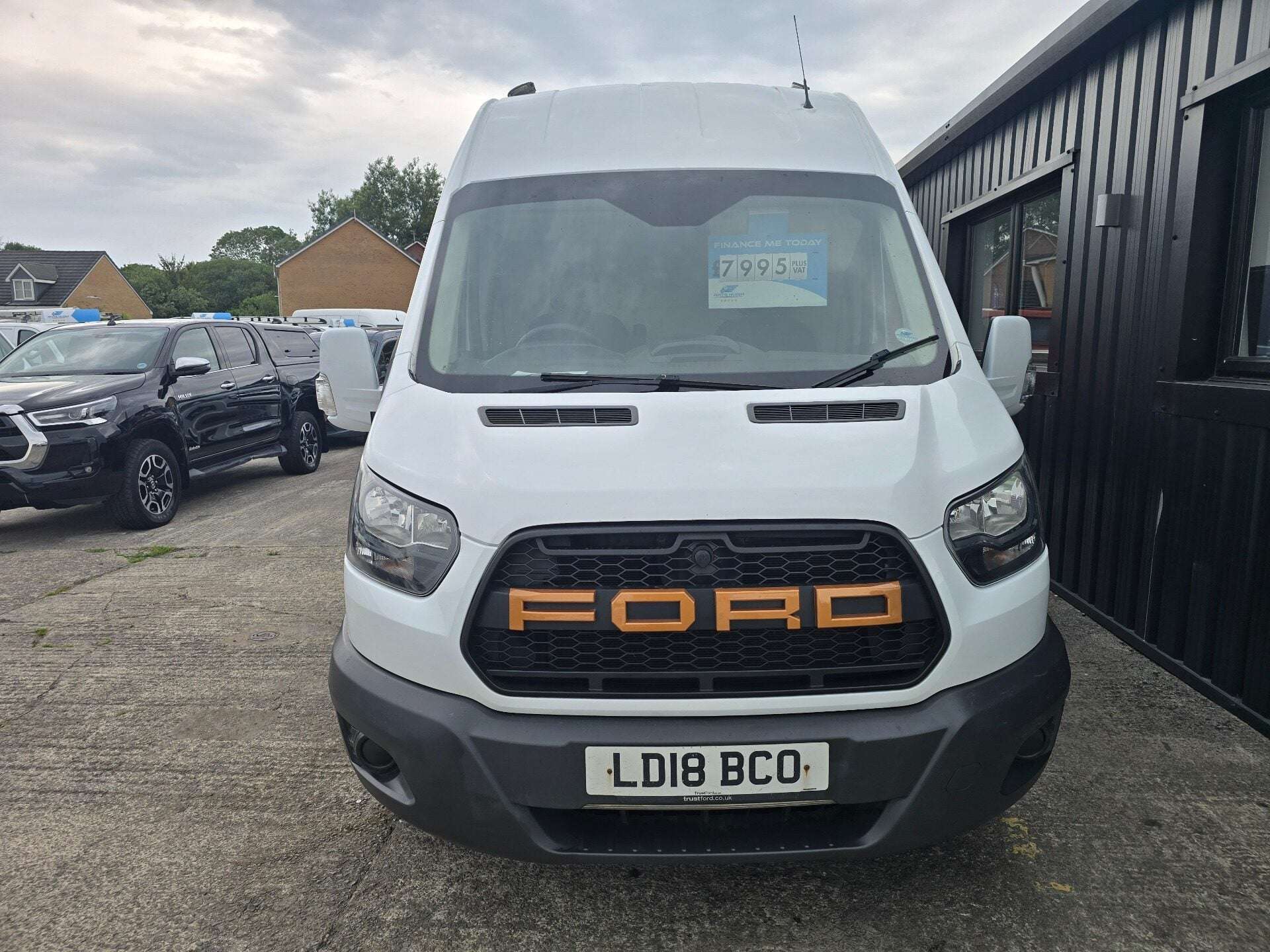 A 2018 FORD TRANSIT 350 L2 H3 P/V A 2018 FORD TRANSIT 350 L2 H3 P/V
