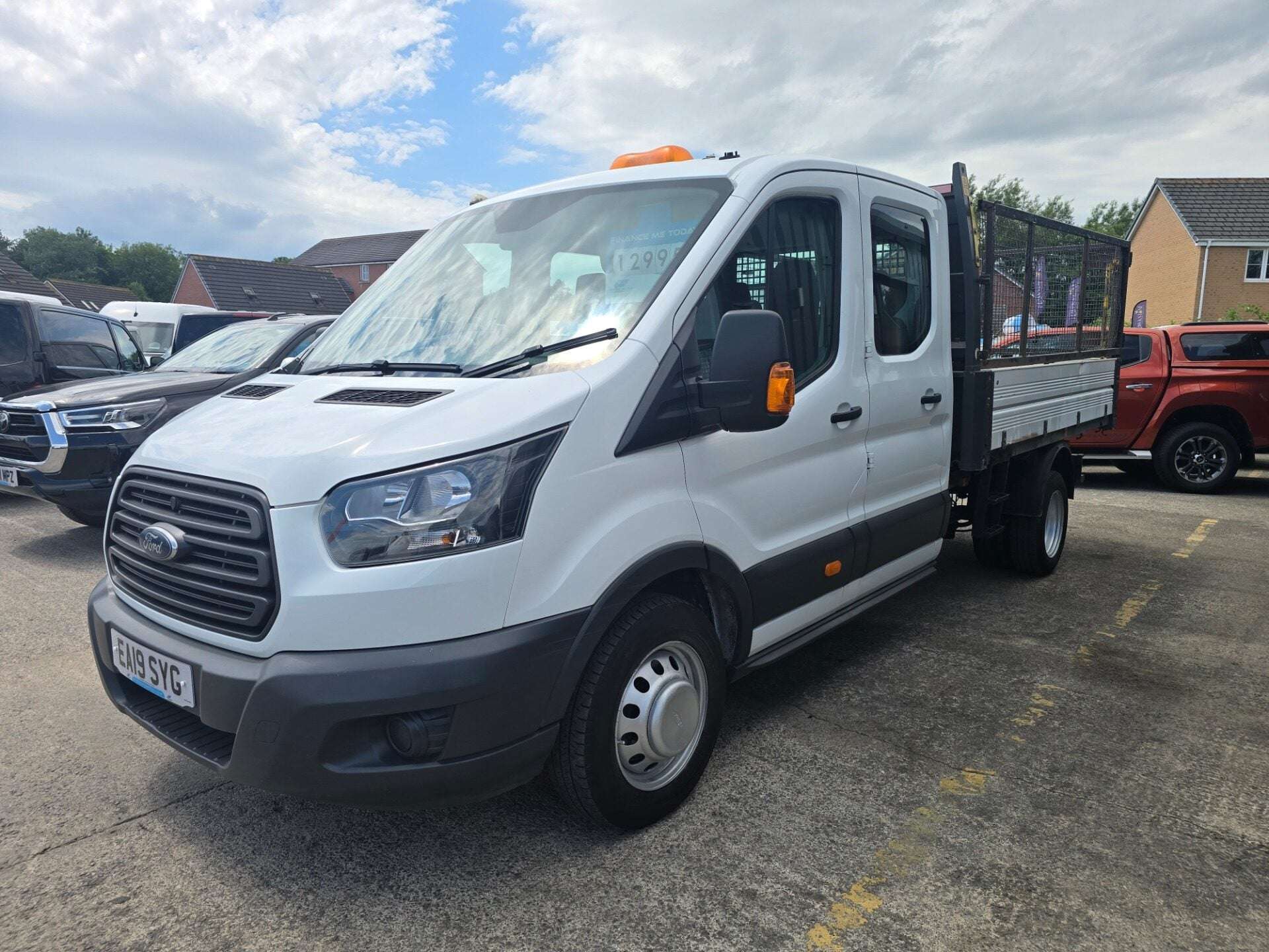 A 2019 FORD TRANSIT 350 L3 DCB DCC DRW A 2019 FORD TRANSIT 350 L3 DCB DCC DRW
