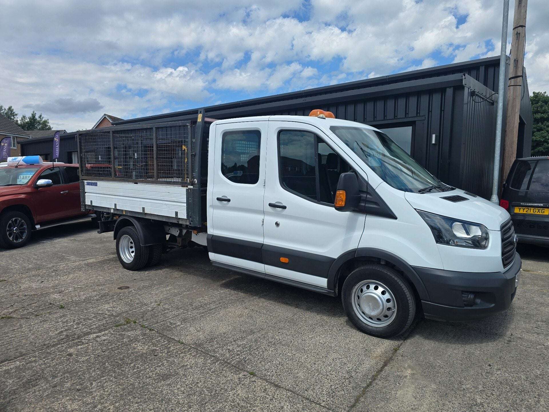 A 2019 FORD TRANSIT 350 L3 DCB DCC DRW A 2019 FORD TRANSIT 350 L3 DCB DCC DRW