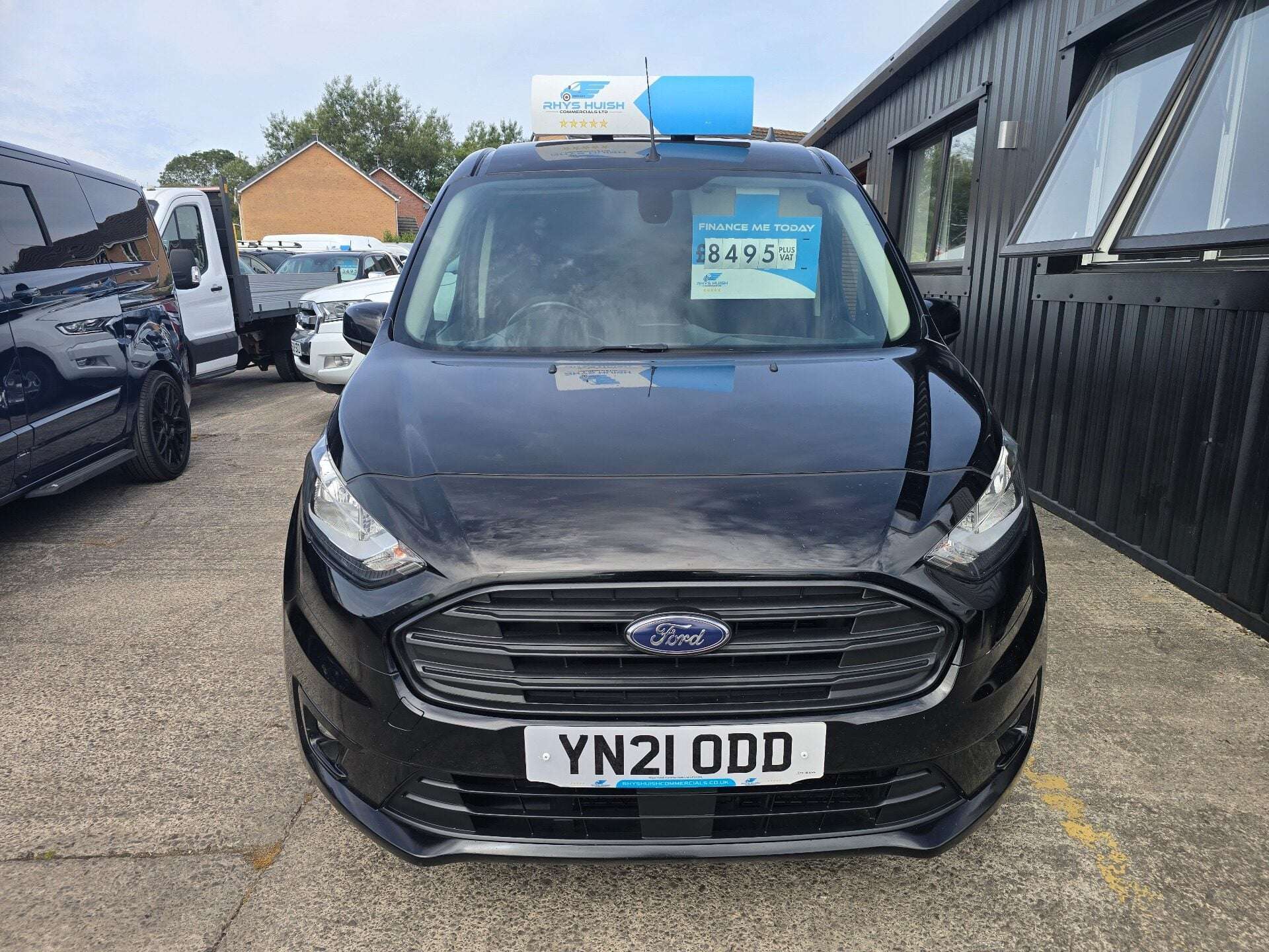 A 2021 FORD TRANSIT CONNECT 200 LIMITED TDCI A 2021 FORD TRANSIT CONNECT 200 LIMITED TDCI