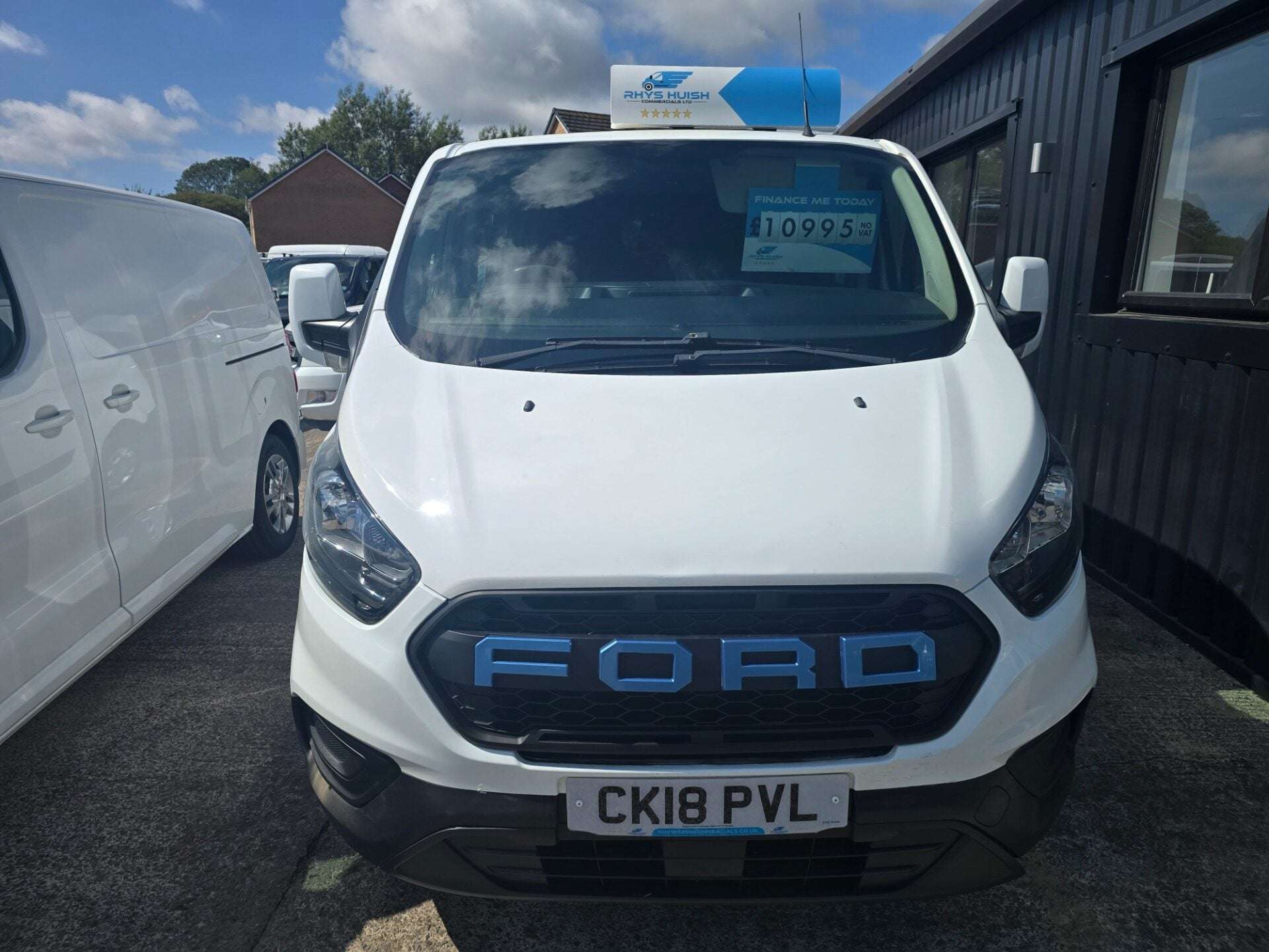 A 2018 FORD TRANSIT CUSTOM 300 BASE DCIV L1 H1 A 2018 FORD TRANSIT CUSTOM 300 BASE DCIV L1 H1