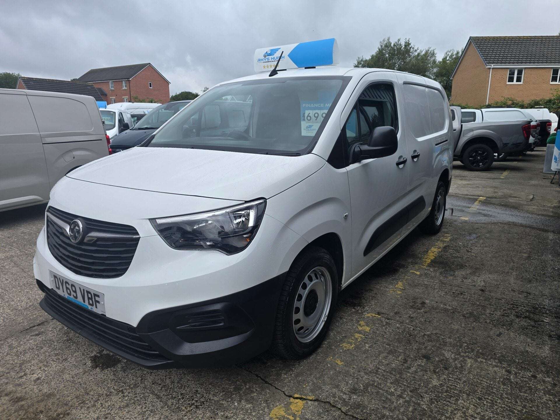 A 2019 VAUXHALL COMBO L2H1 2300 EDITION S/S A 2019 VAUXHALL COMBO L2H1 2300 EDITION S/S