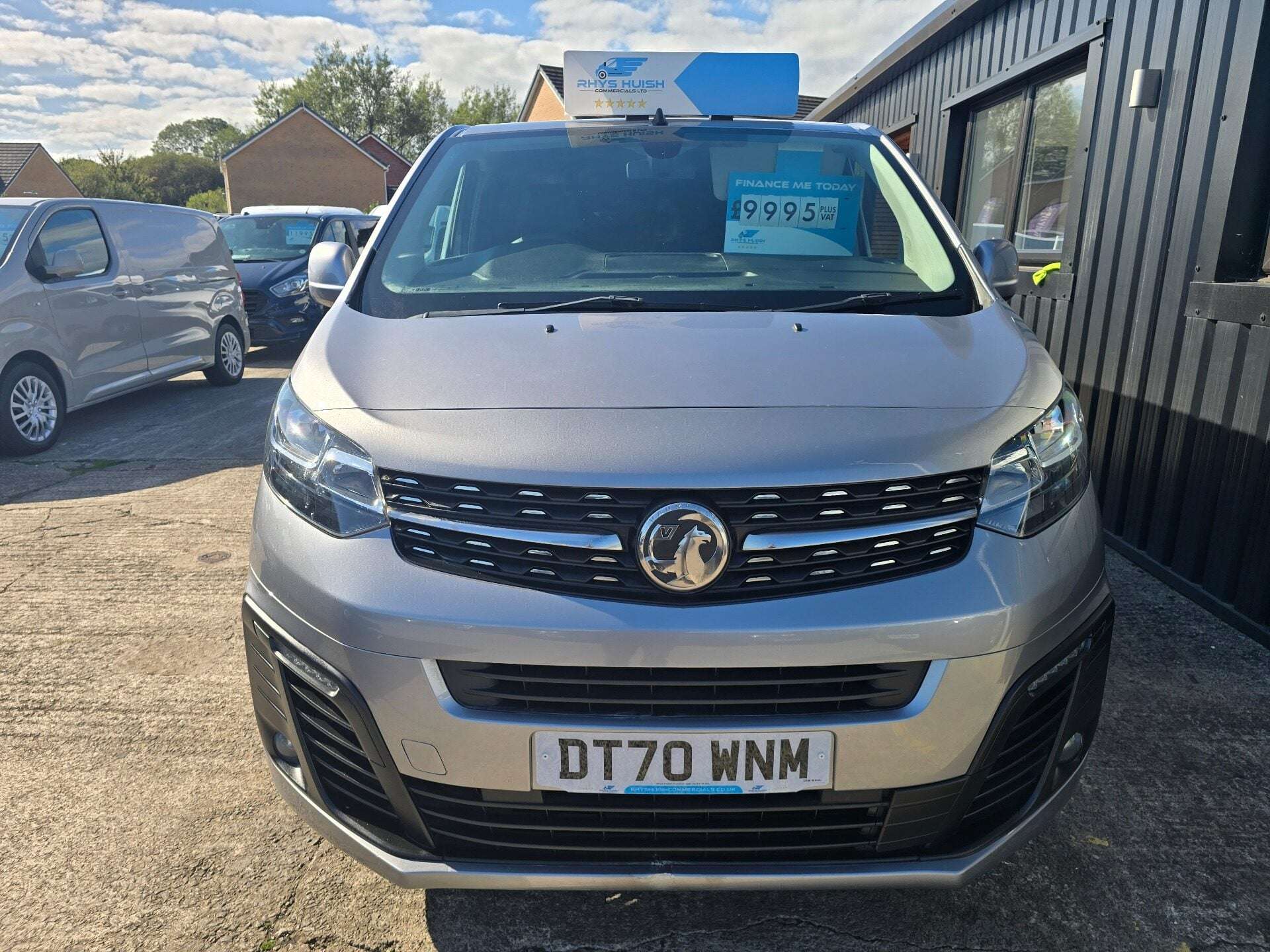 A 2021 VAUXHALL VIVARO L1H1 2700 SPORTIVE S/S A 2021 VAUXHALL VIVARO L1H1 2700 SPORTIVE S/S