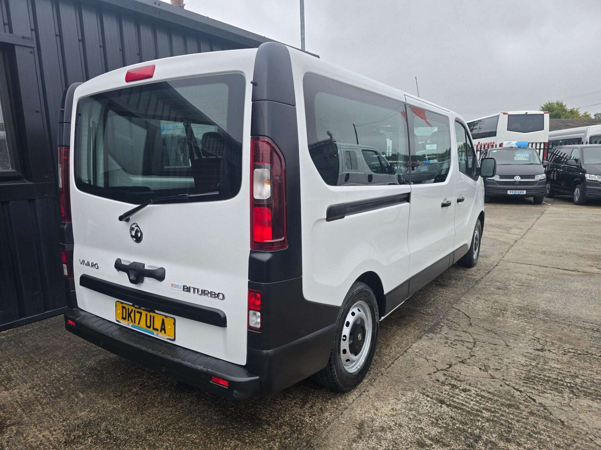 2017 VAUXHALL VIVARO 2017 VAUXHALL VIVARO
