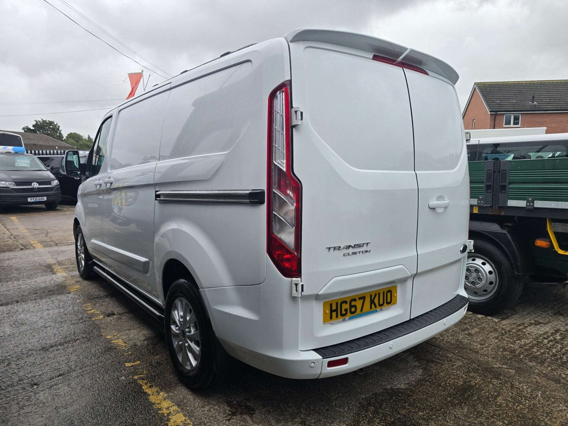 A 2017 FORD TRANSIT CUSTOM 290 LIMITED LR P/V A 2017 FORD TRANSIT CUSTOM 290 LIMITED LR P/V