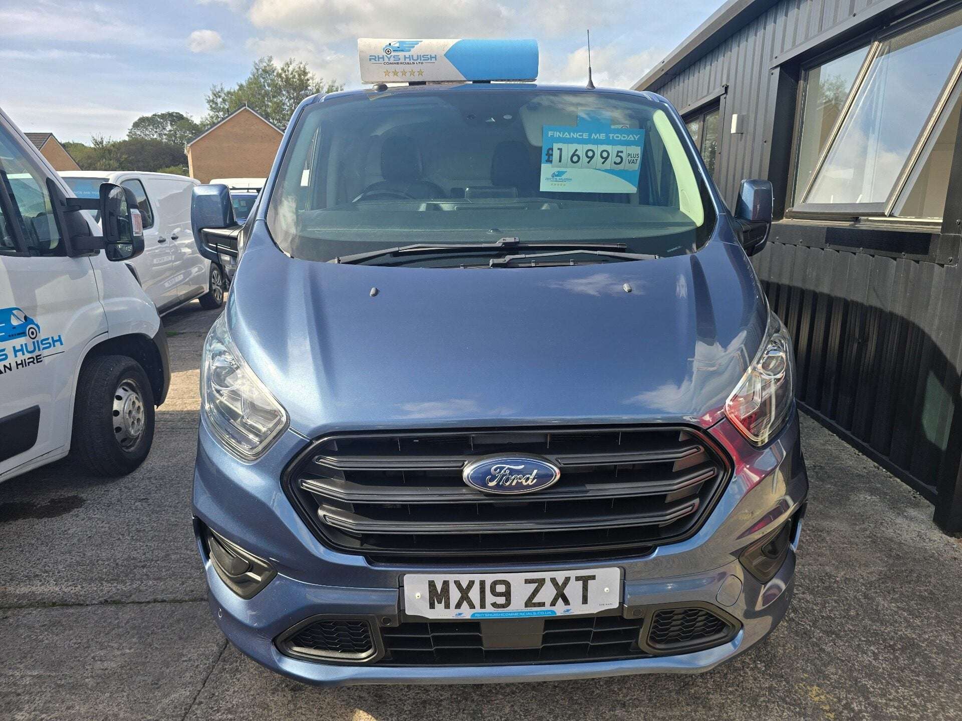 A 2019 FORD TRANSIT CUSTOM 310 SPORT P/V L1 H1 A 2019 FORD TRANSIT CUSTOM 310 SPORT P/V L1 H1