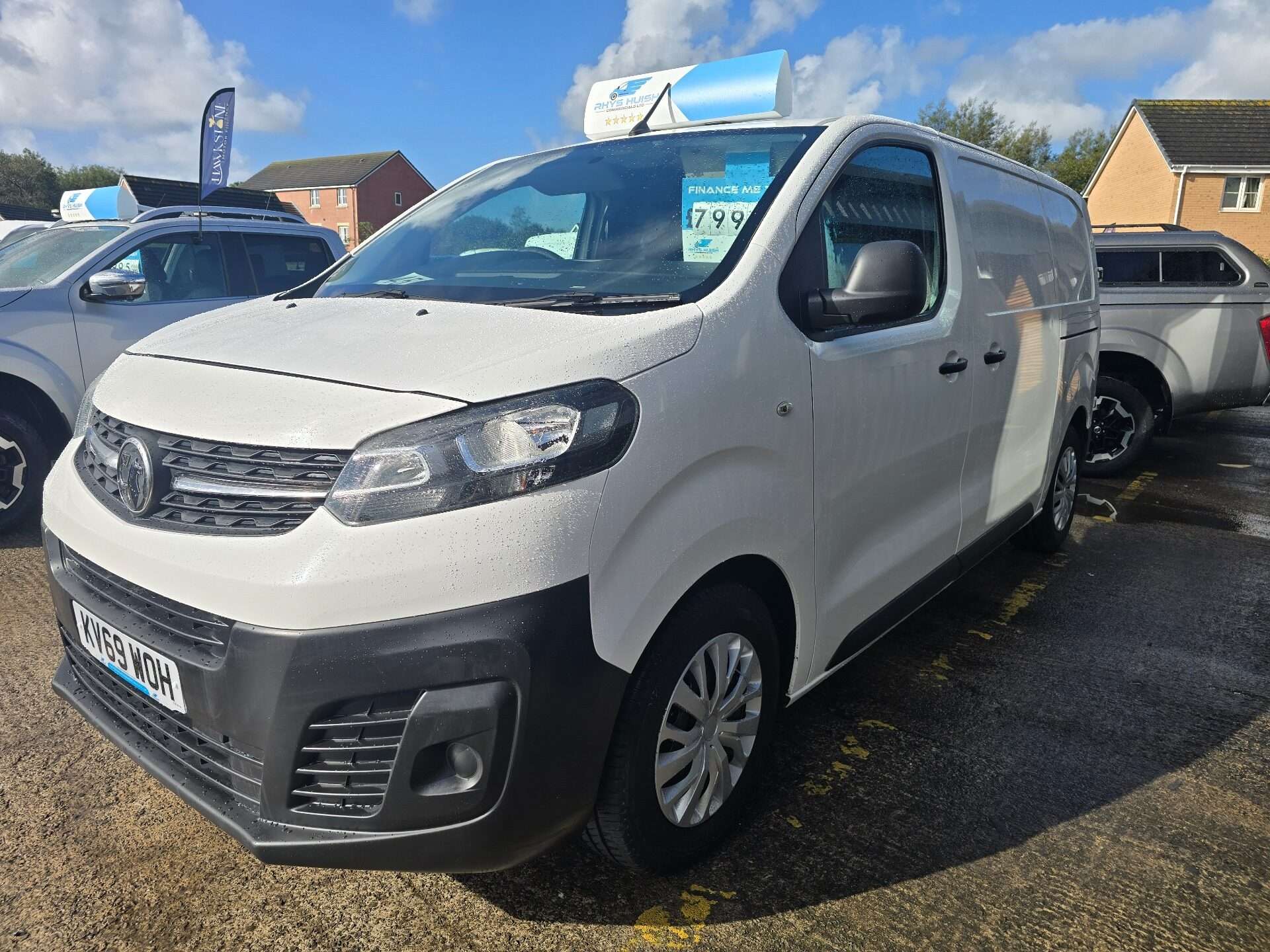 A 2020 VAUXHALL VIVARO L1H1 2700 EDITION S/S A 2020 VAUXHALL VIVARO L1H1 2700 EDITION S/S