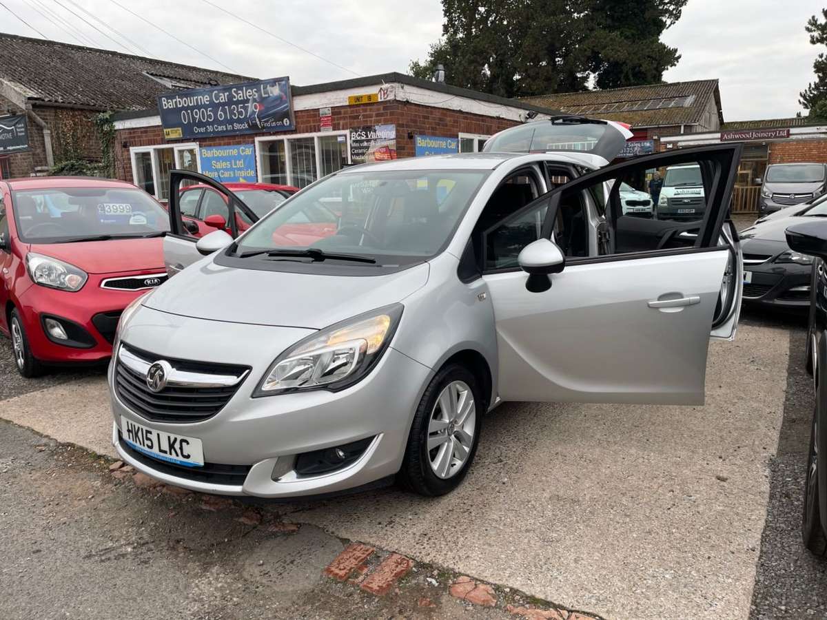 Check out this Vauxhall Meriva 2015 Petrol Manual