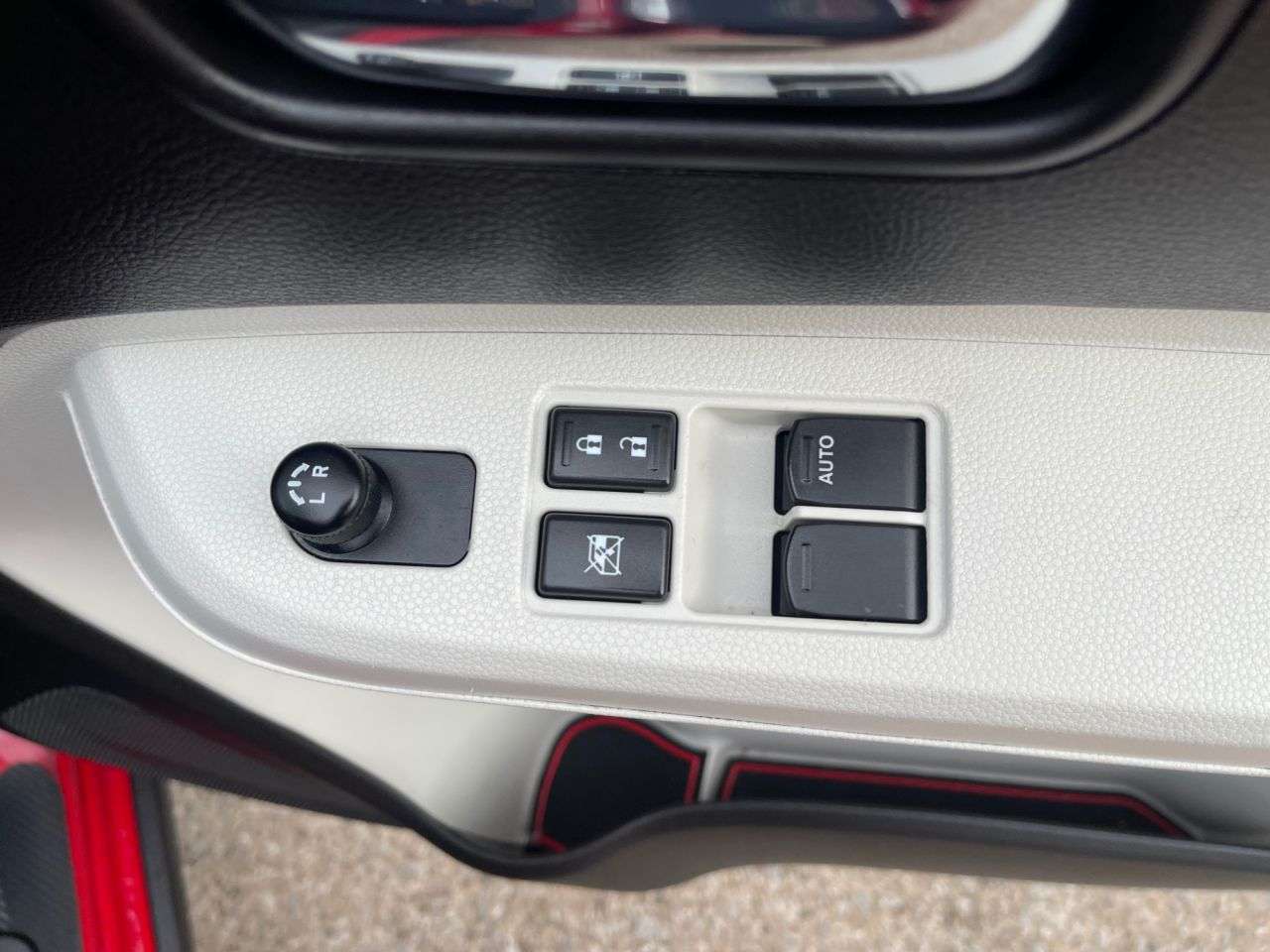 2018 SUZUKI IGNIS 2018 SUZUKI IGNIS