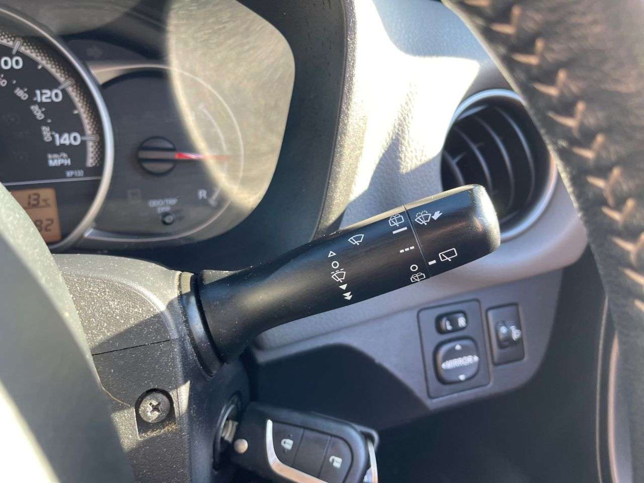 2015 TOYOTA YARIS 2015 TOYOTA YARIS