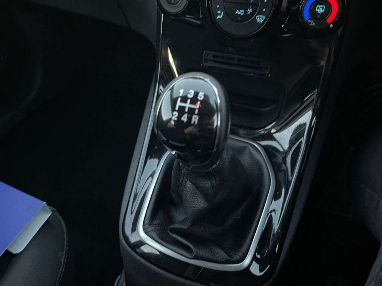 2014 FORD FIESTA 2014 FORD FIESTA