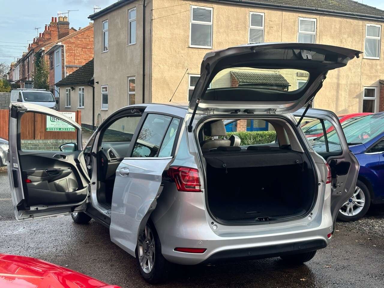 A 2015 FORD B-MAX 1.4 Zetec MPV 5dr Petrol Manual Euro 5 (90 ps) A 2015 FORD B-MAX 1.4 Zetec MPV 5dr Petrol Manual Euro 5 (90 ps)